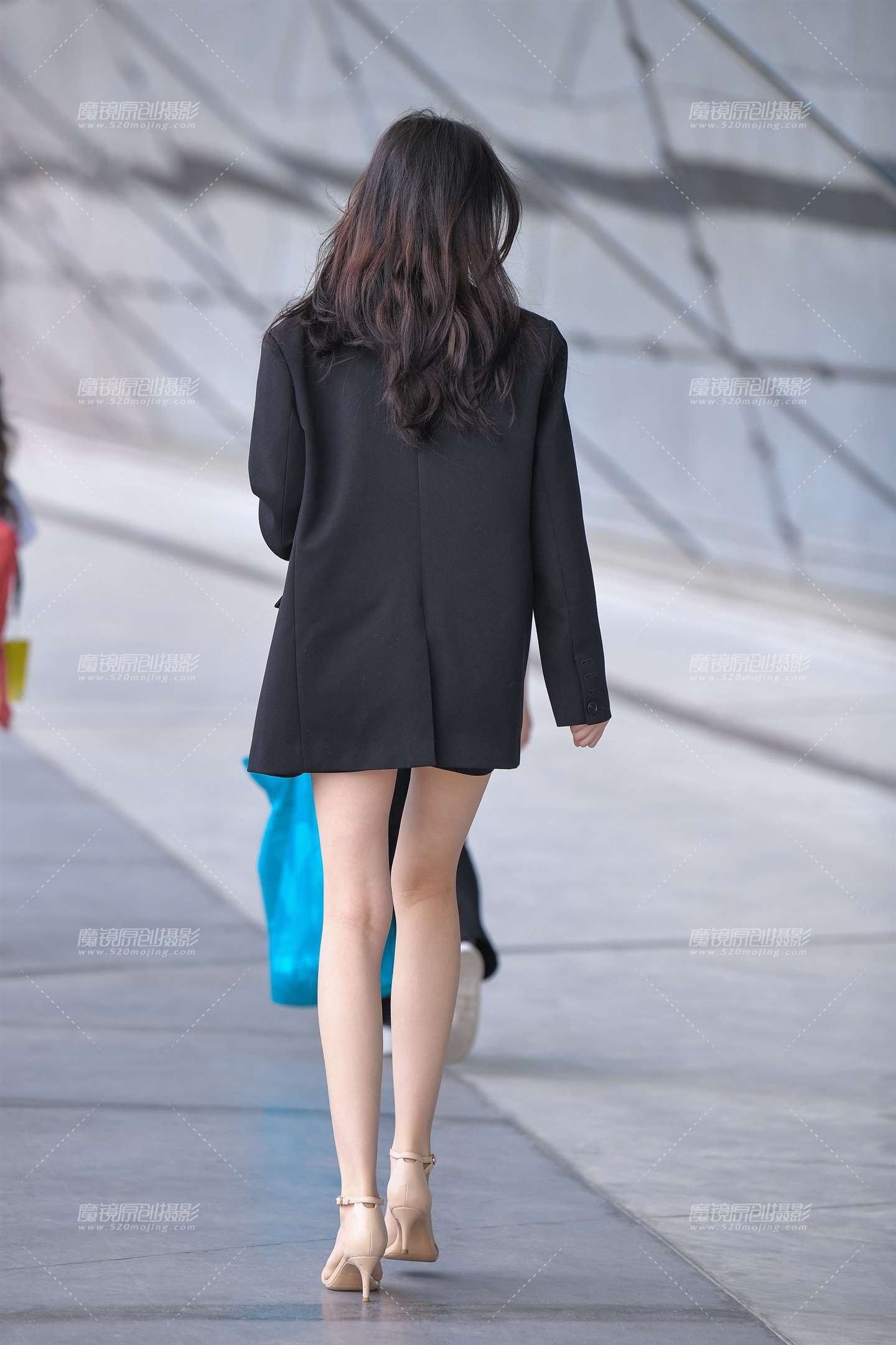 图片[2]-凉高美模-街拍流行馆