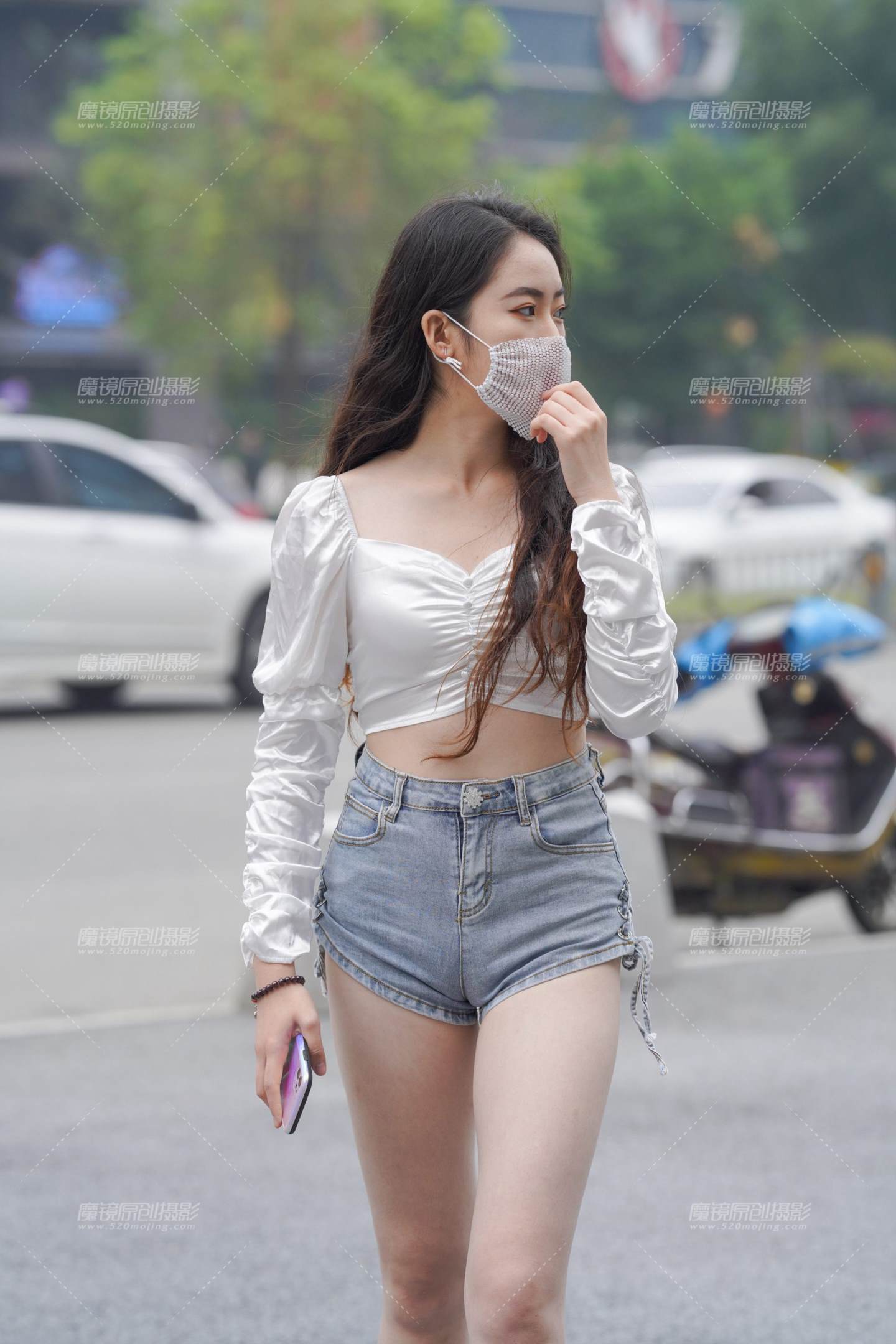 图片[5]-大长腿美女-街拍流行馆