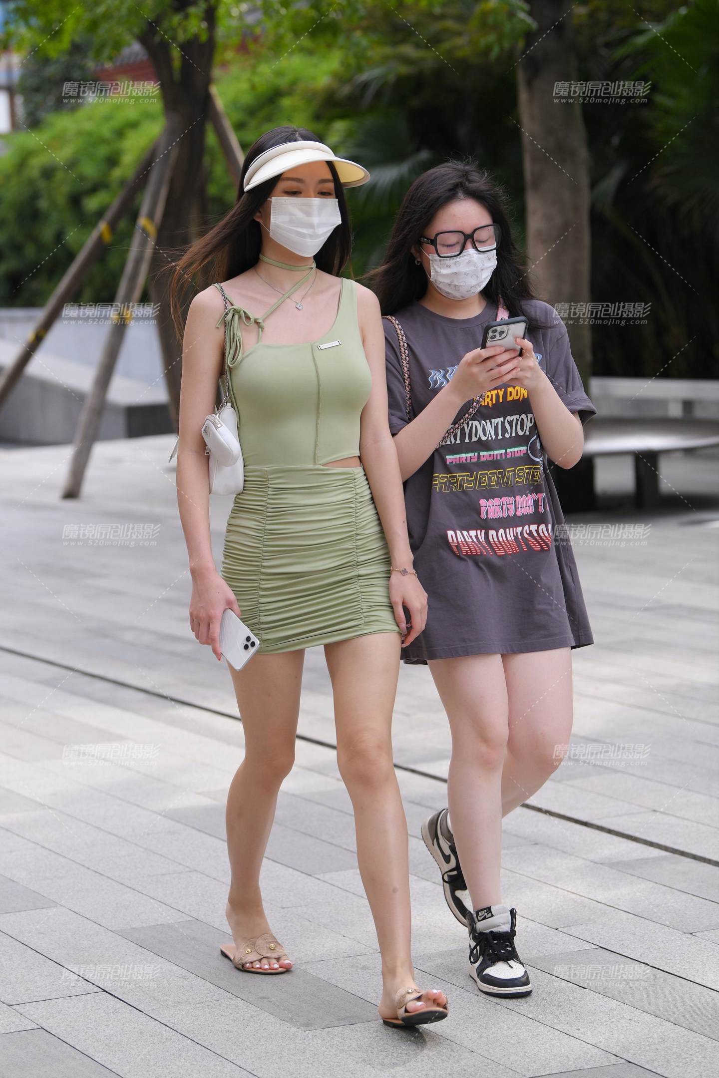 图片[1]-包臀裙美女-街拍流行馆