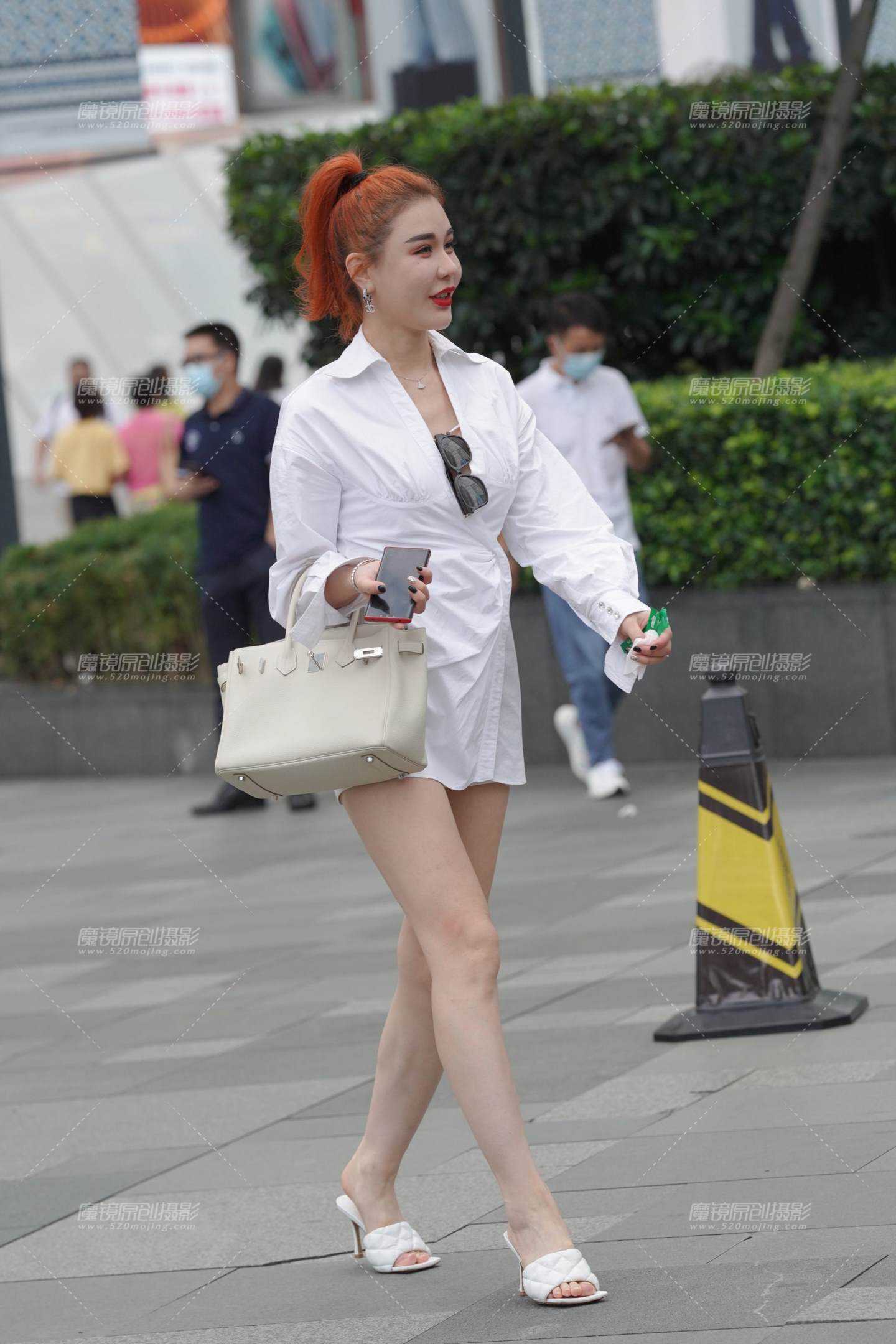 图片[5]-白裙美眉-街拍流行馆