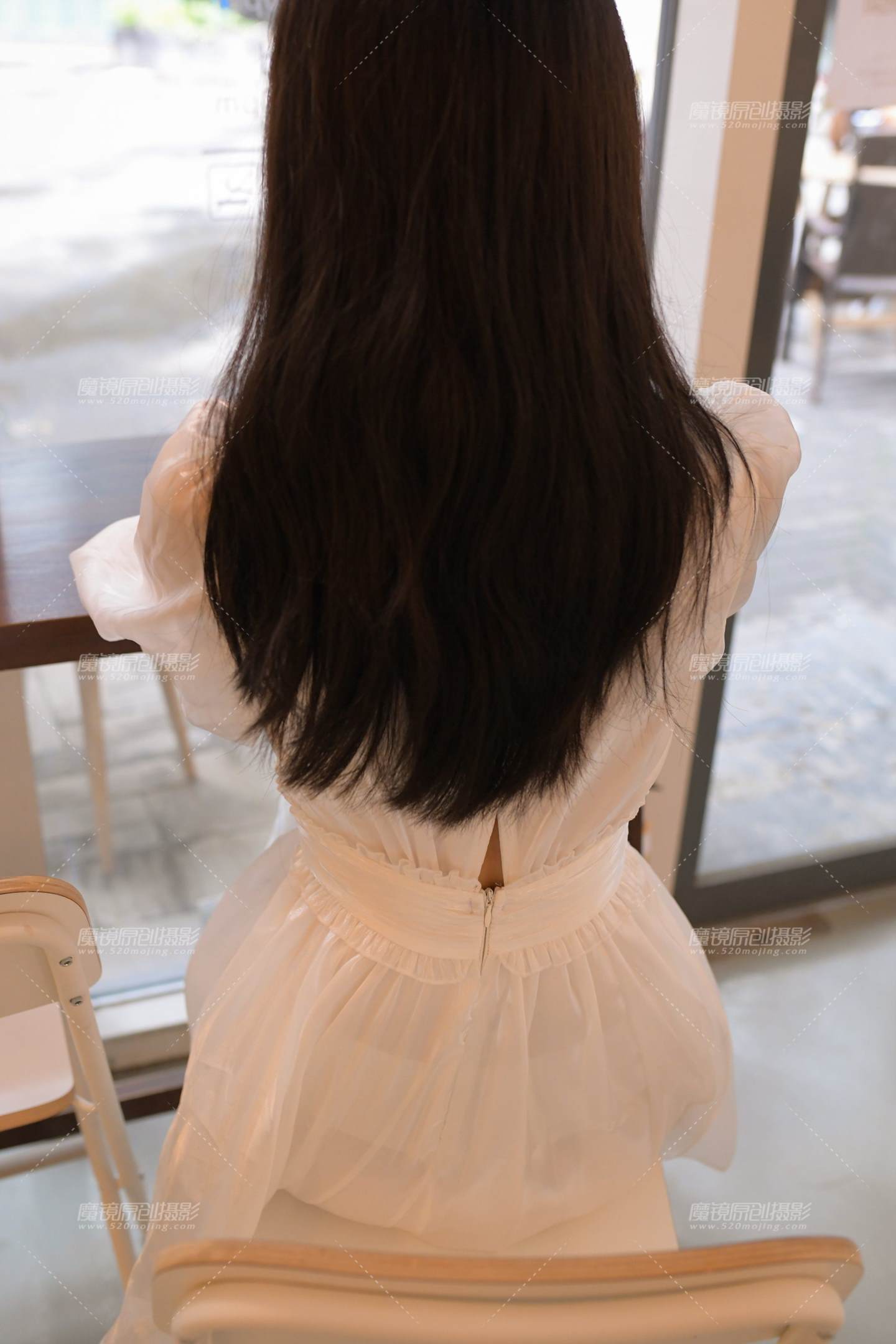 图片[5]-白裙美女-街拍流行馆