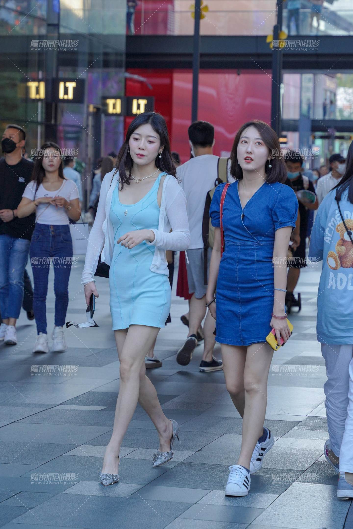 图片[5]-蓝裙美女-街拍流行馆