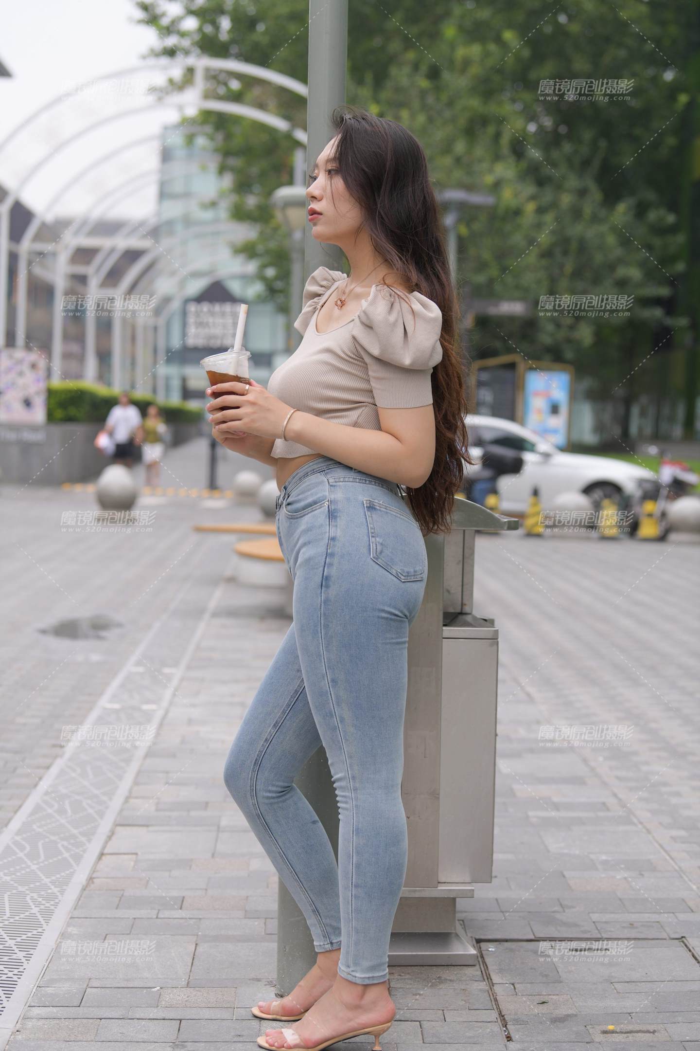 图片[1]-星期三-街拍流行馆