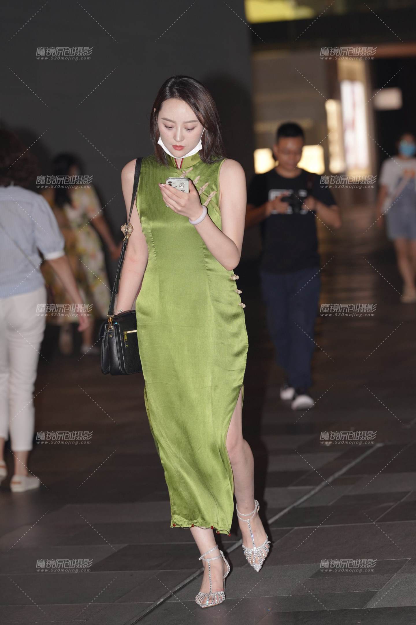图片[4]-长裙美女-街拍流行馆