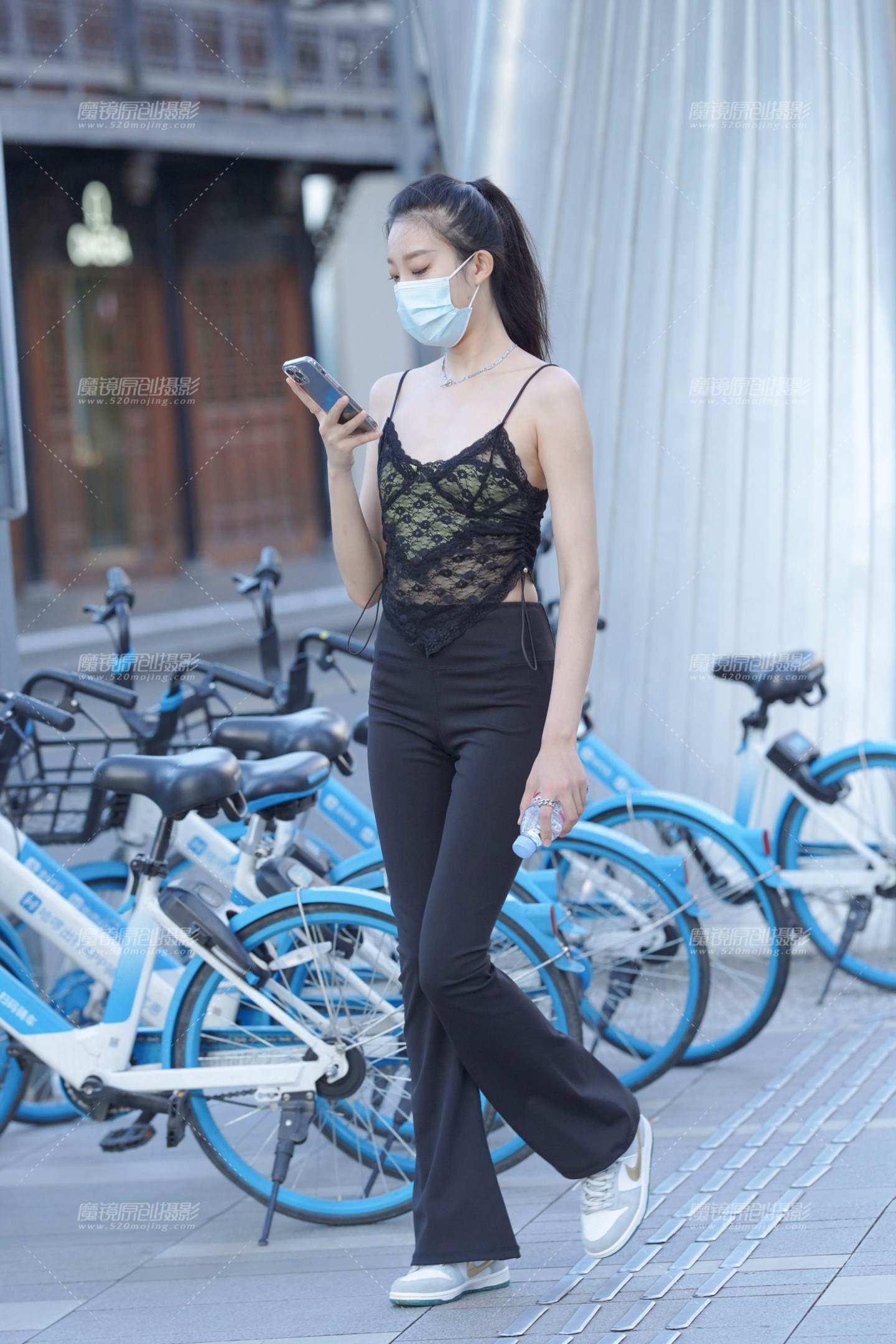 图片[1]-身材比例真美-街拍流行馆