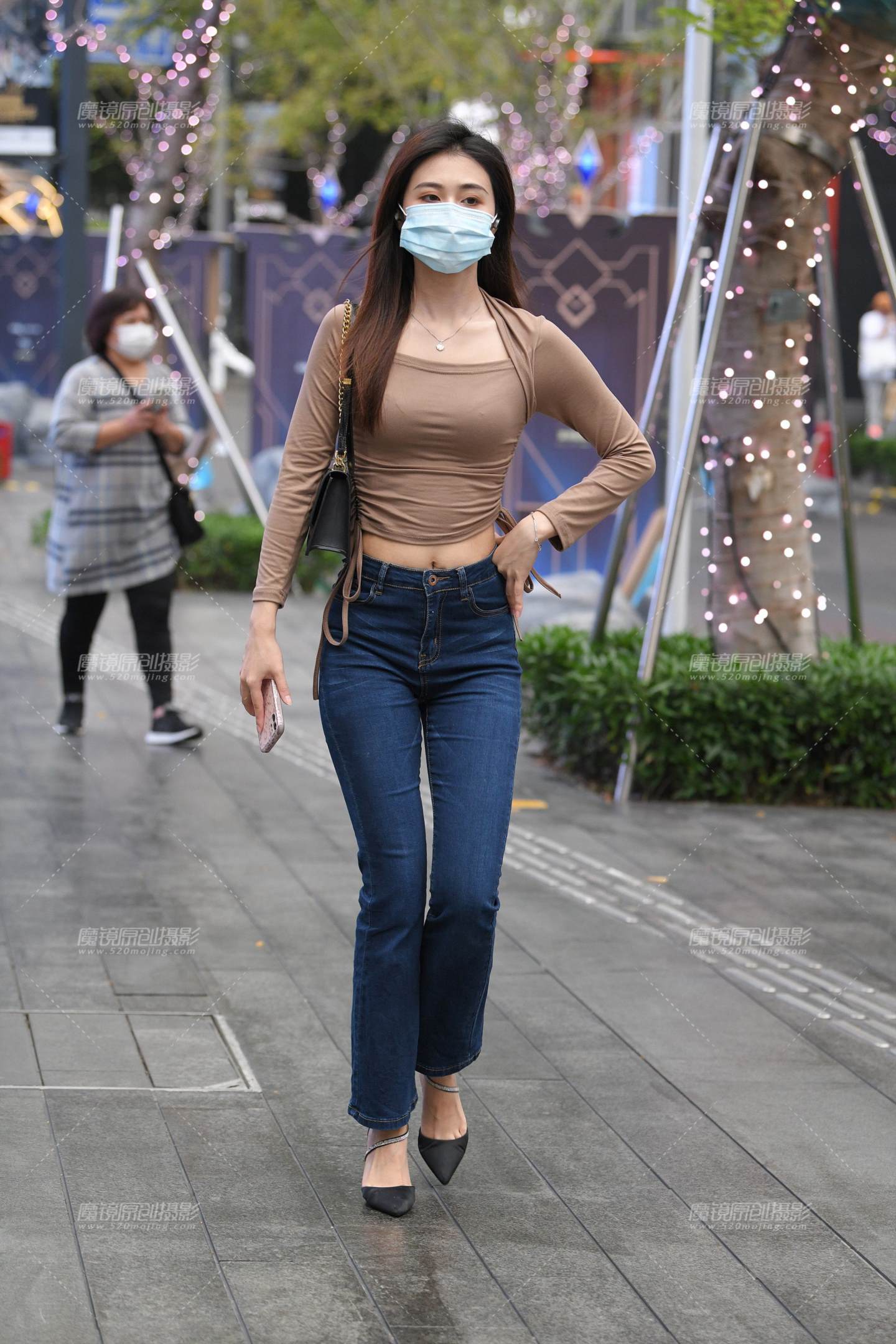 图片[1]-紧牛美女-街拍流行馆