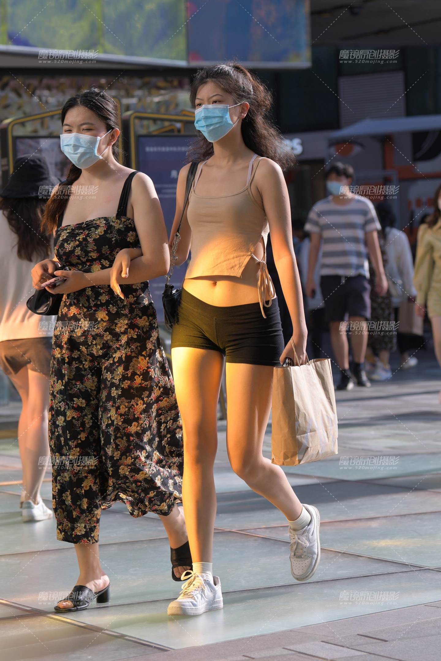 图片[5]-冷峻的腰线-街拍流行馆