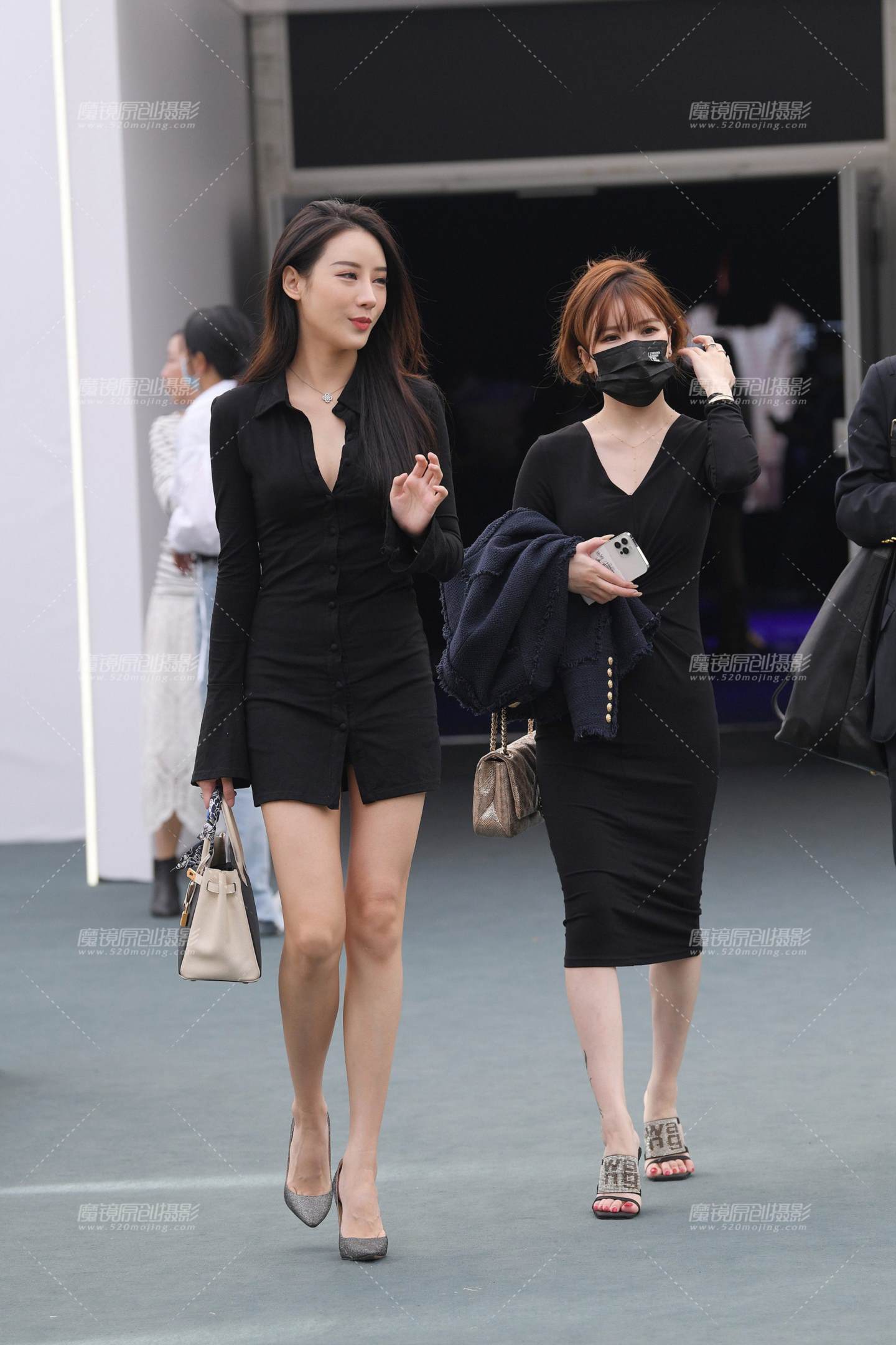 图片[3]-美腿高跟美女-街拍流行馆