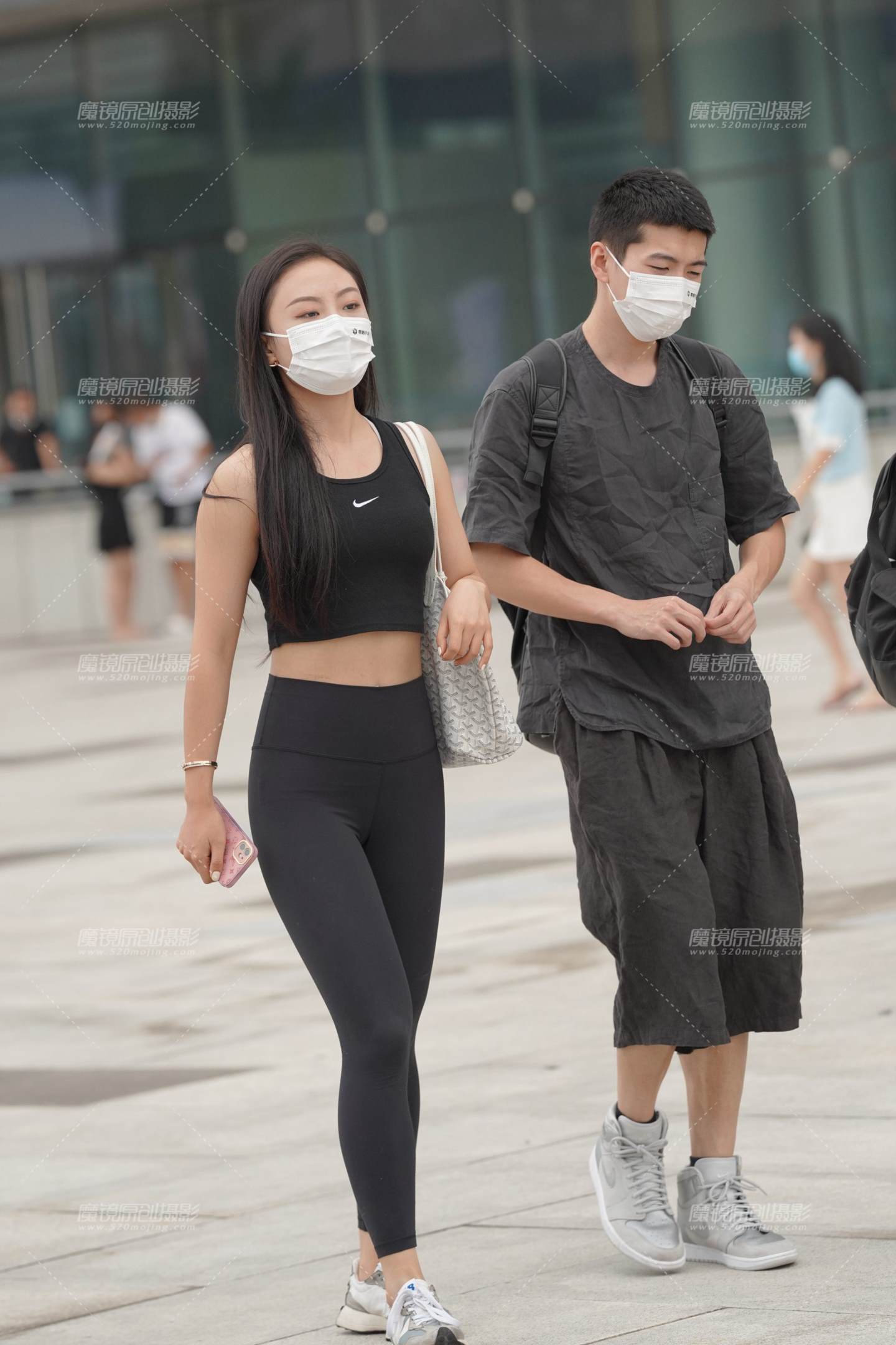 图片[3]-运动女孩-街拍流行馆