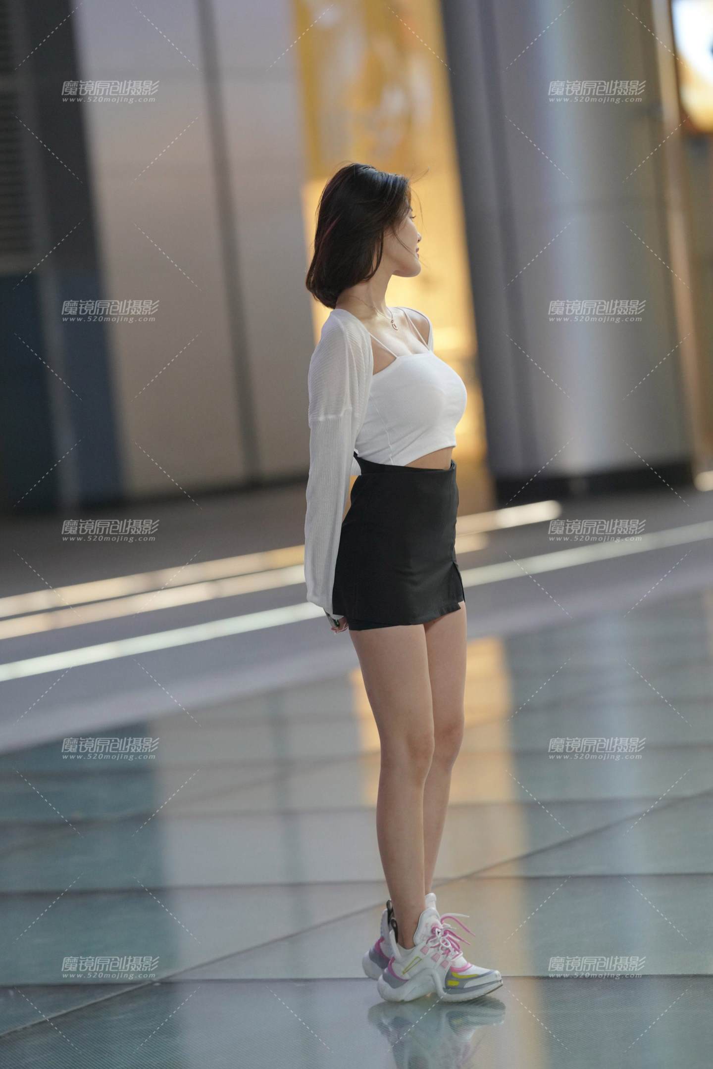 图片[3]-笑容甜美的女孩-街拍流行馆