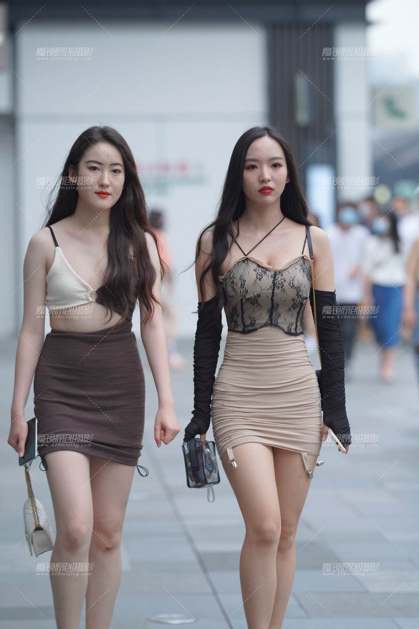 图片[5]-闺蜜两好久未见 更有内味了-街拍流行馆