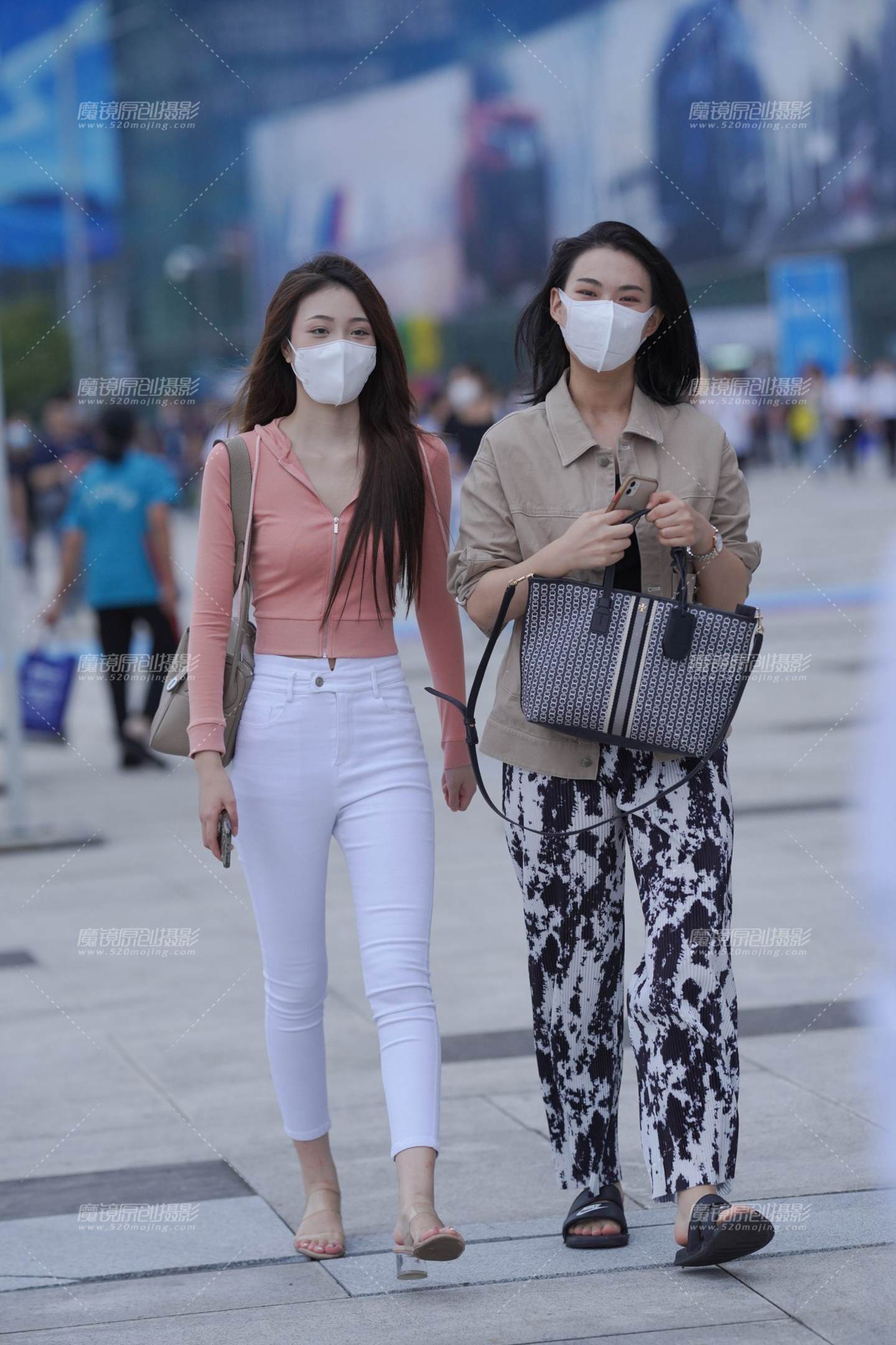 图片[1]-紧牛-街拍流行馆