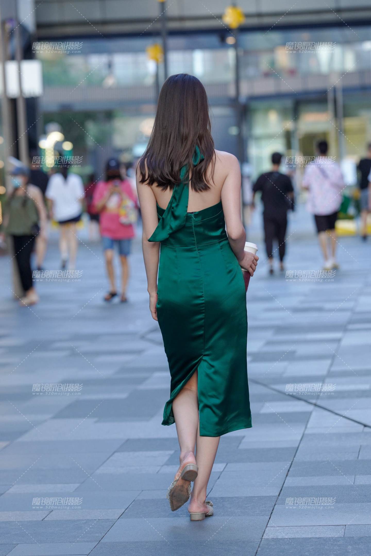 图片[4]-长裙高挑美女-街拍流行馆