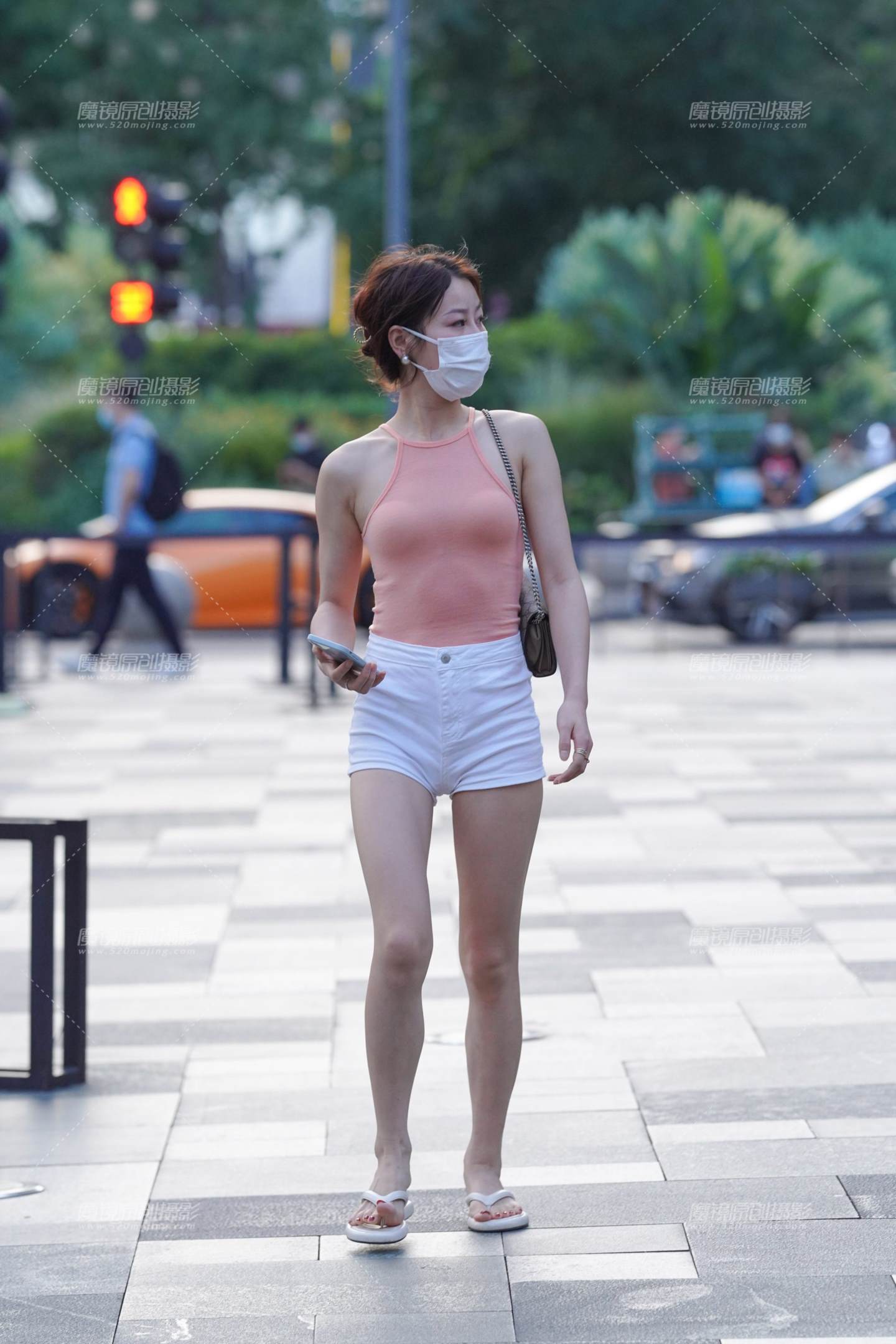 图片[4]-热裤美女-街拍流行馆