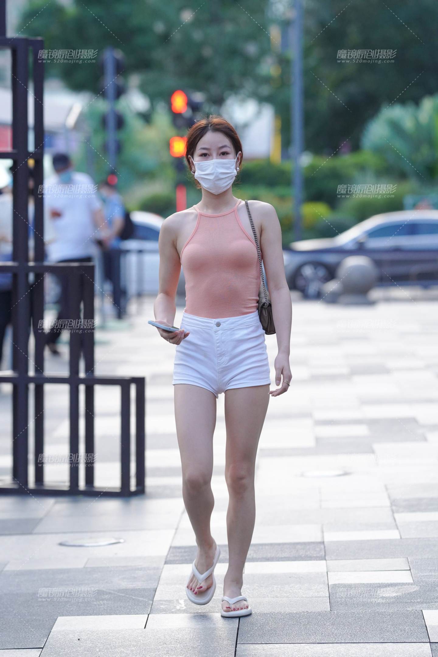 图片[5]-热裤美女-街拍流行馆