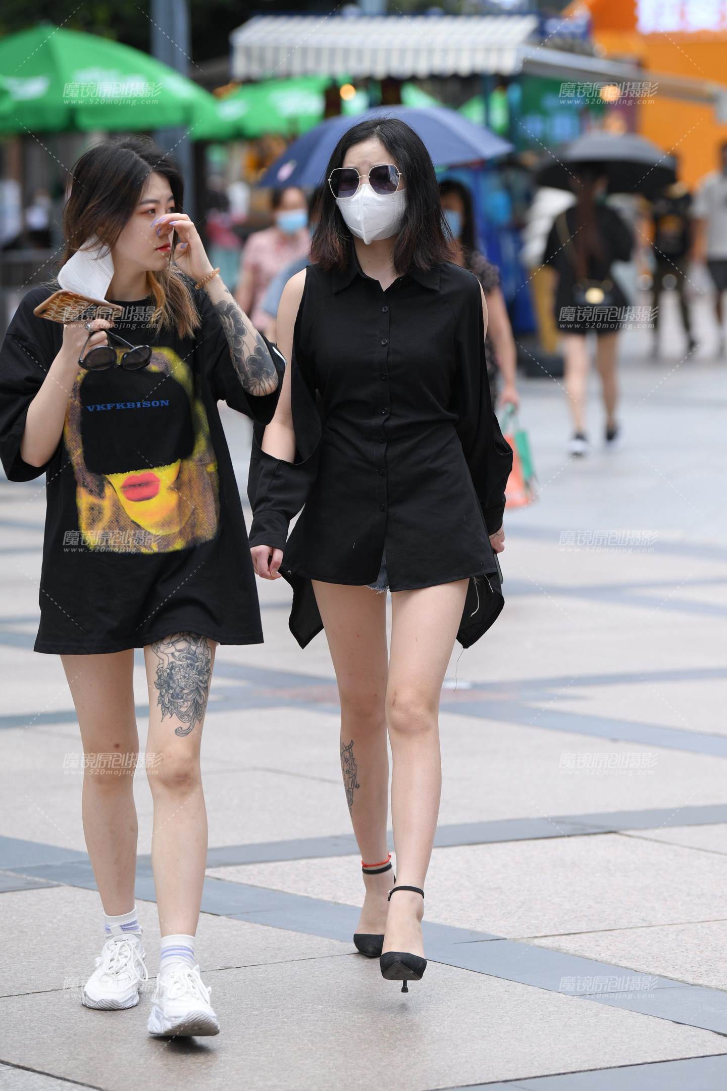 图片[1]-热裤长腿~-街拍流行馆