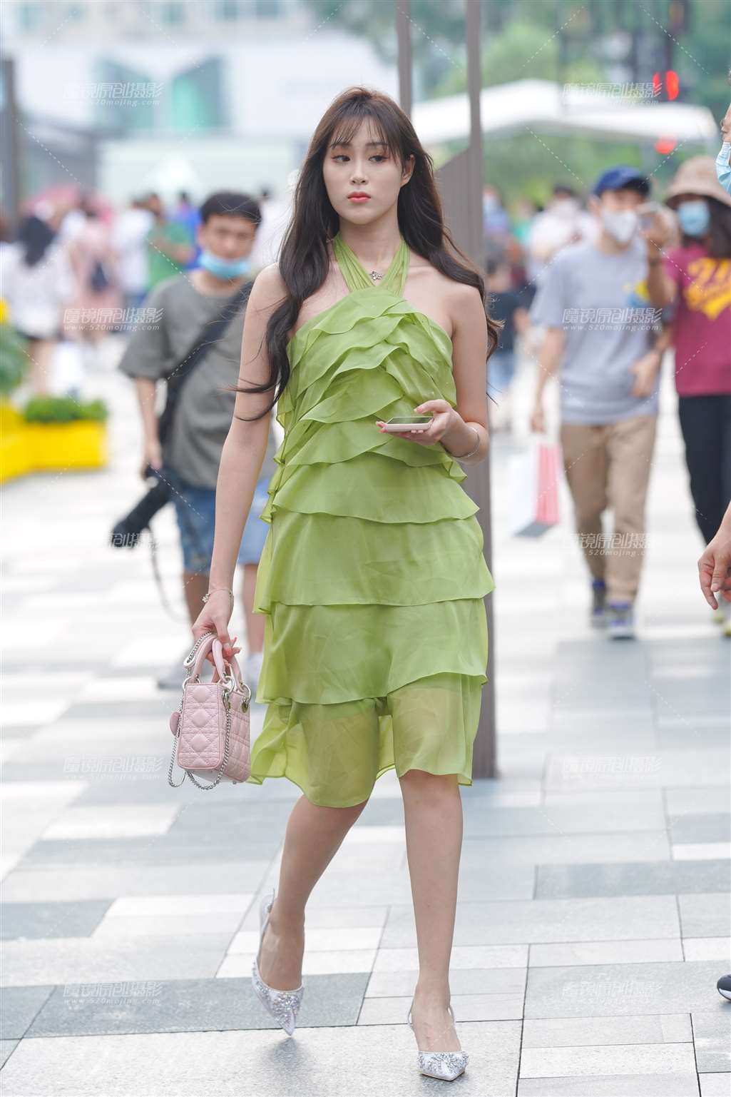 图片[3]-靓丽优雅的女孩-街拍流行馆