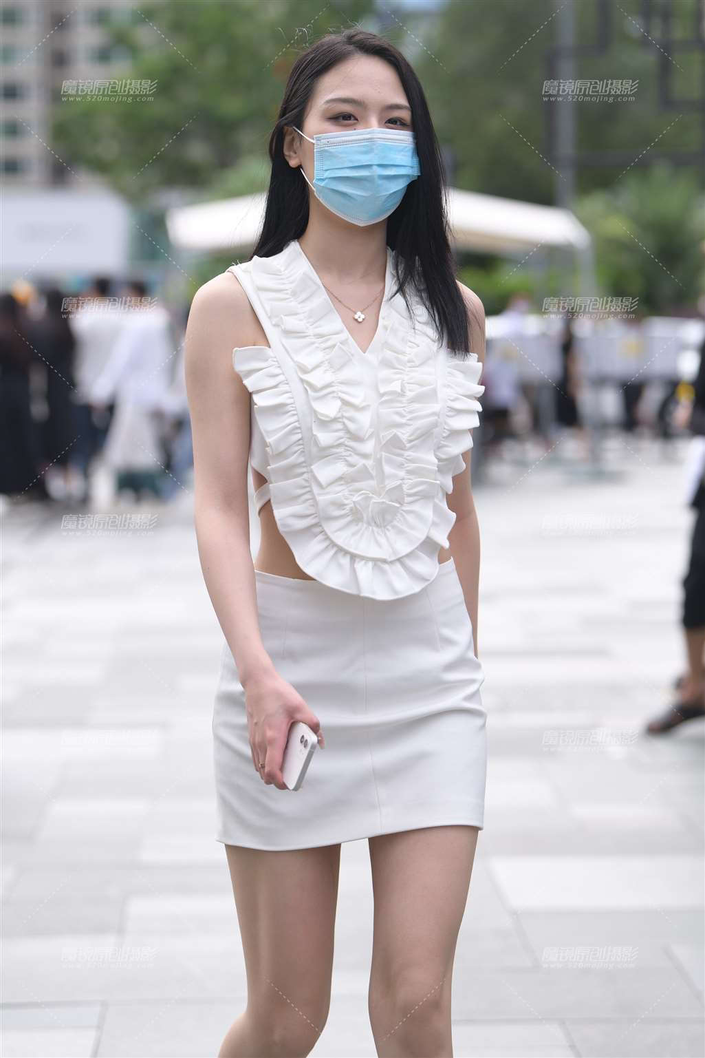 图片[4]-美腿美背小姐姐-街拍流行馆