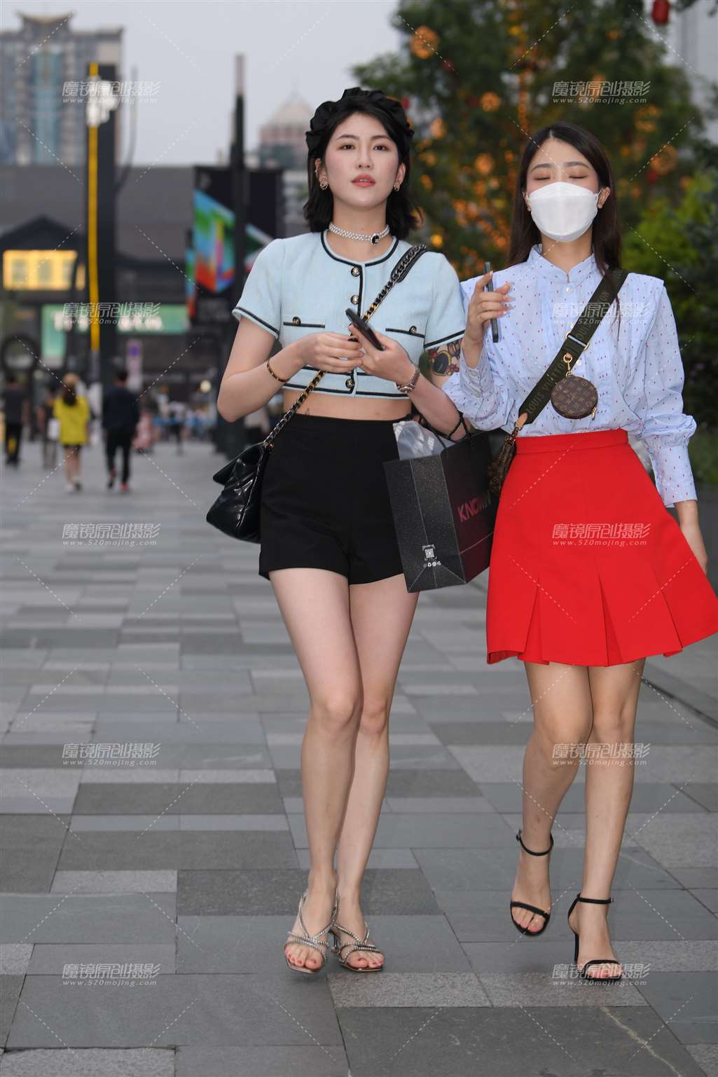 图片[1]-美腿美女-街拍流行馆