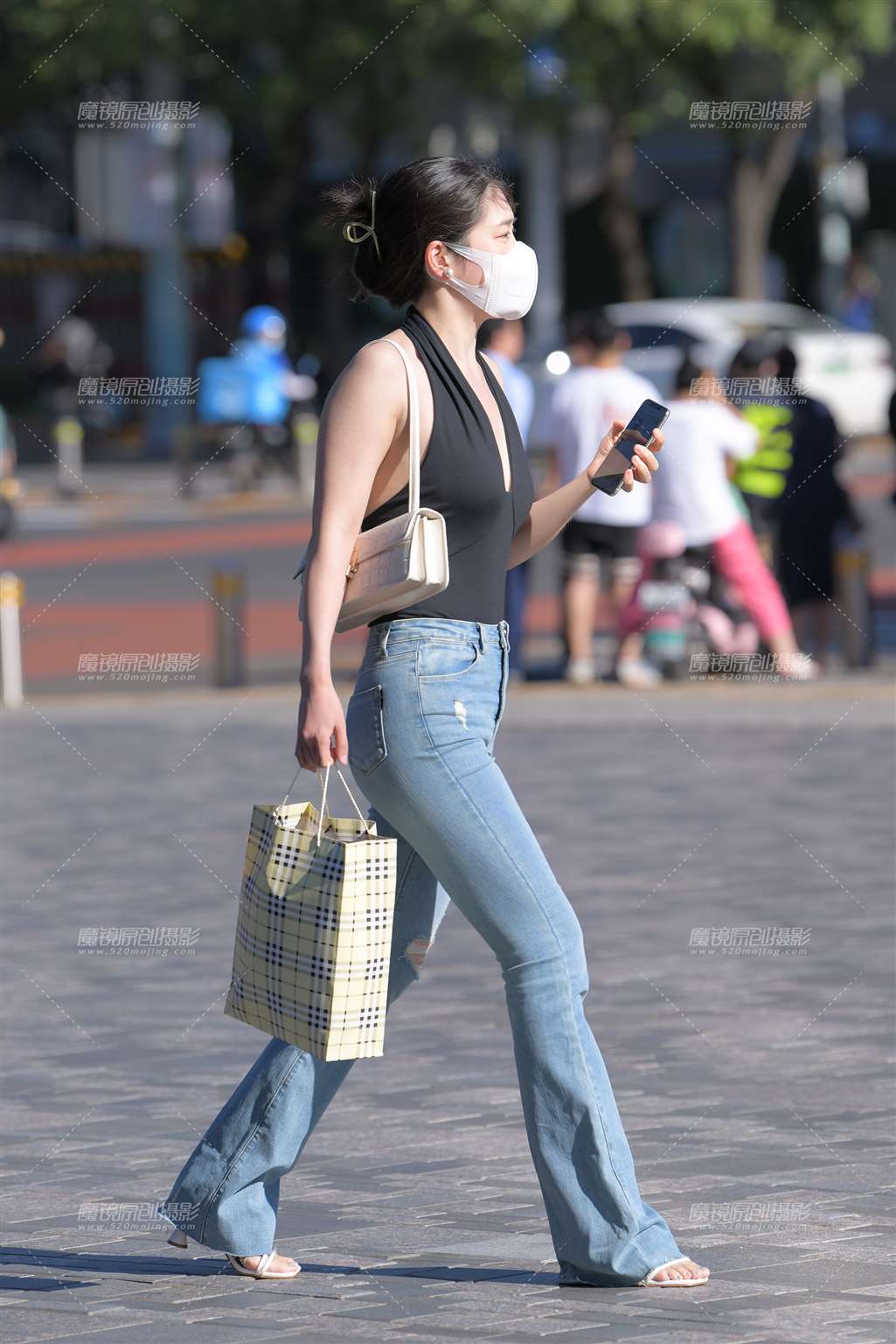 图片[4]-露背紧牛-街拍流行馆