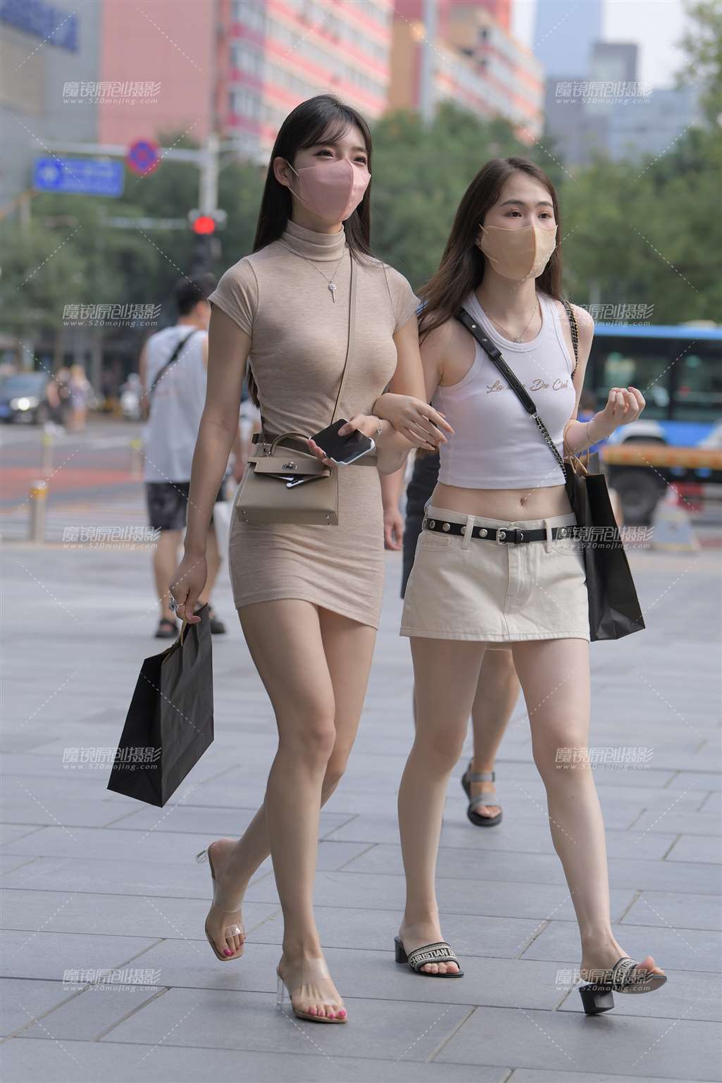 图片[4]-浅黄色包臀裙美女-街拍流行馆