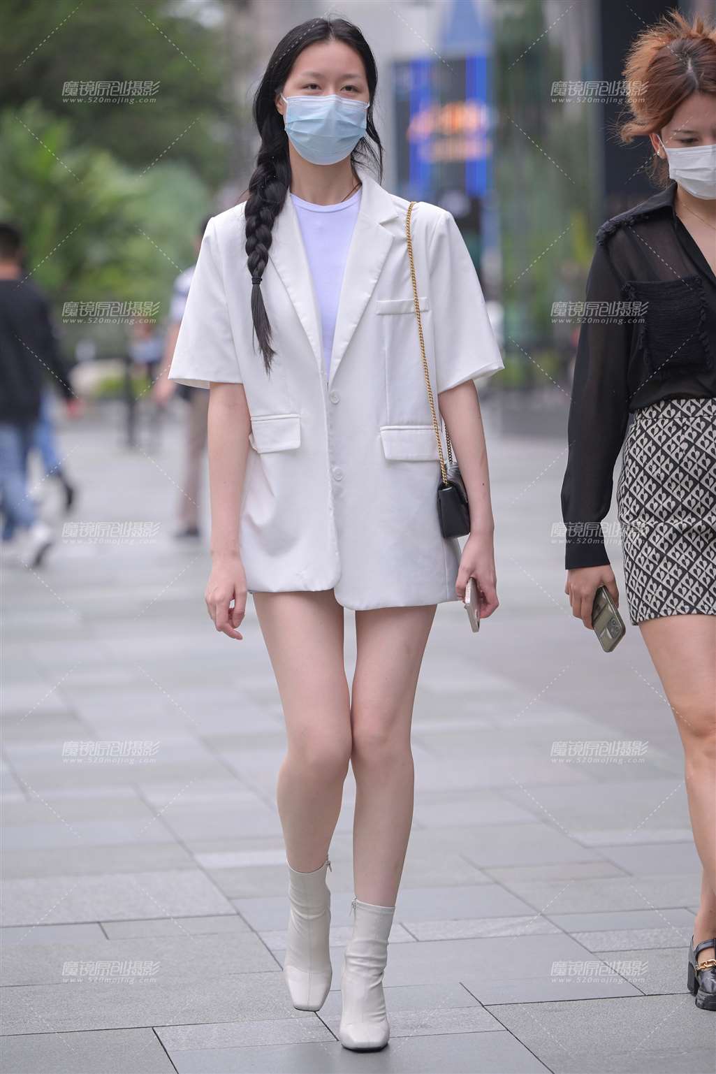 图片[1]-辫子粗又长-街拍流行馆