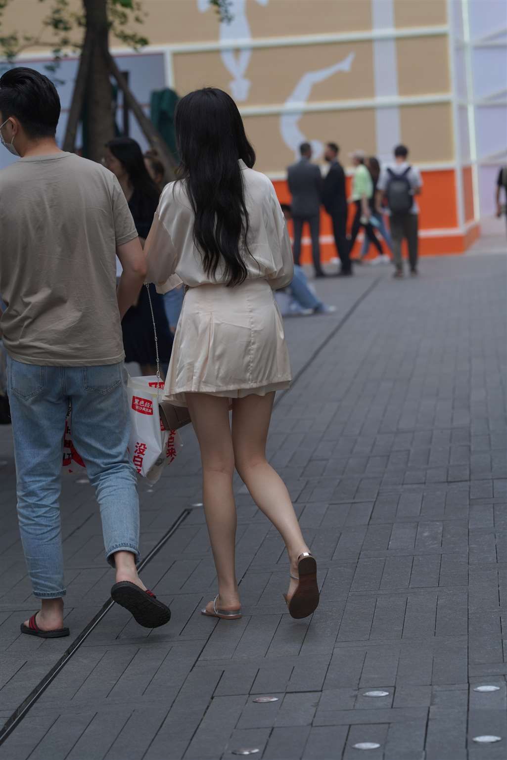 图片[1]-210519-3 22p-街拍流行馆