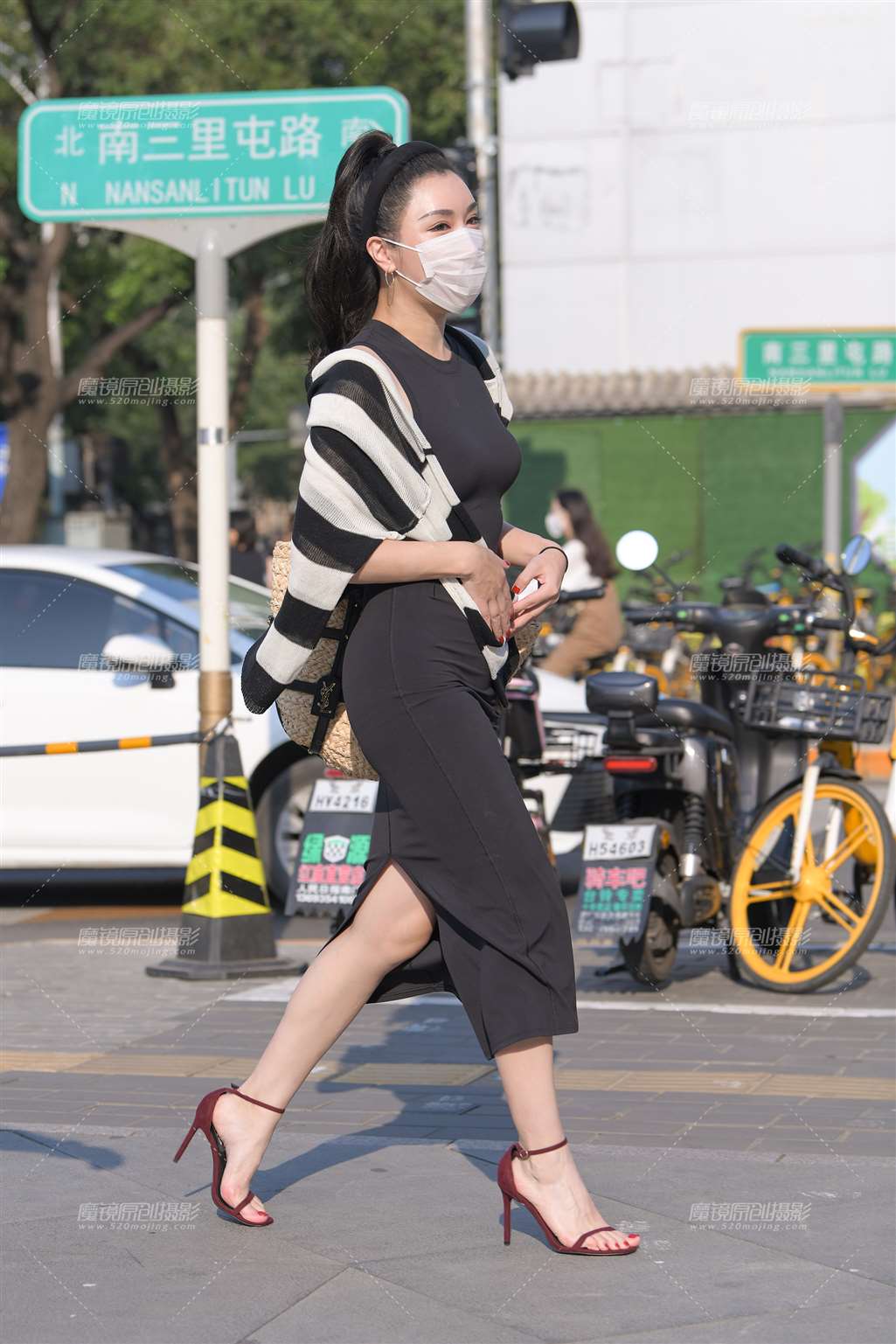 图片[2]-婉约的红色高跟，黑色包臀裙女士-街拍流行馆