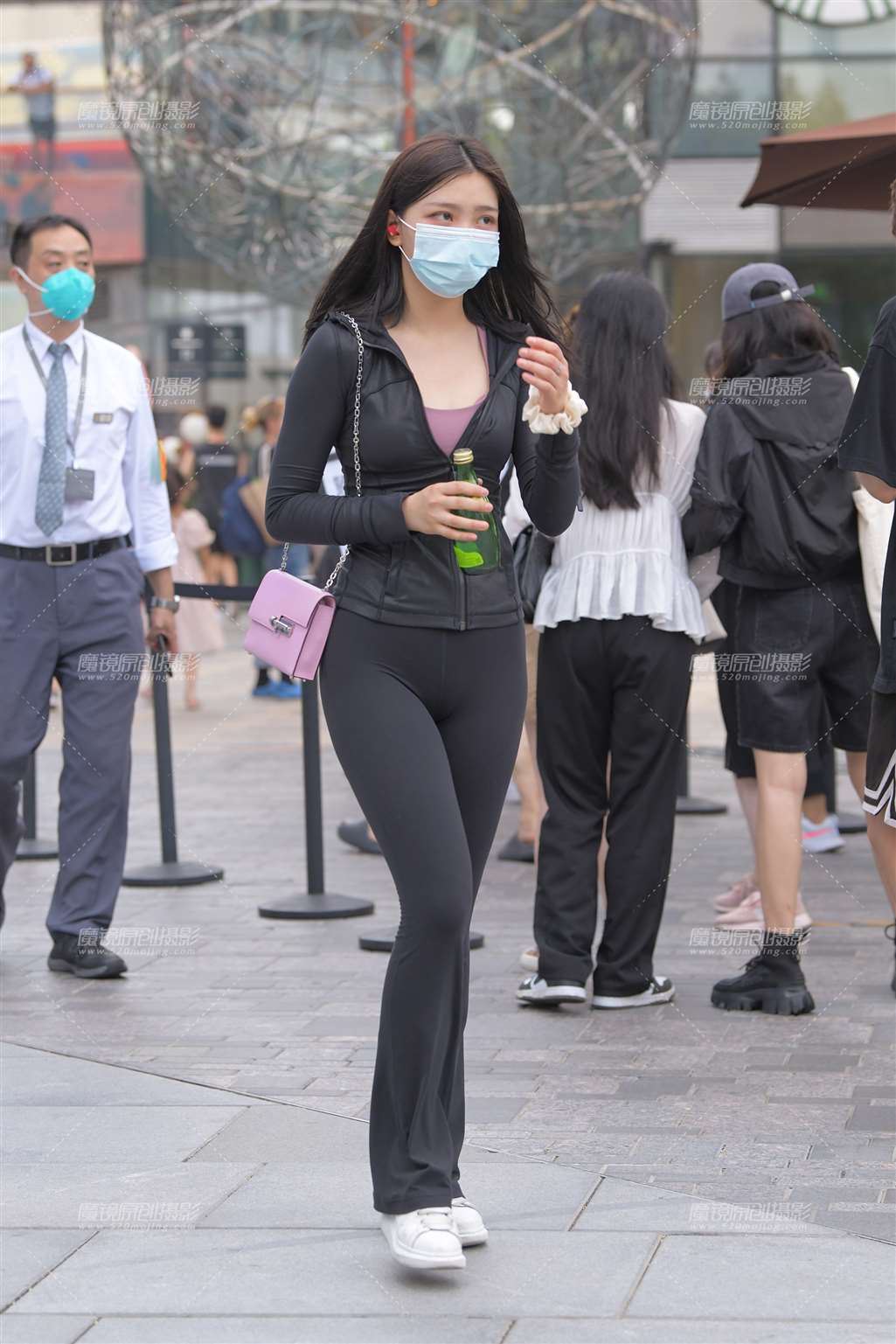 图片[4]-若有所思-街拍流行馆