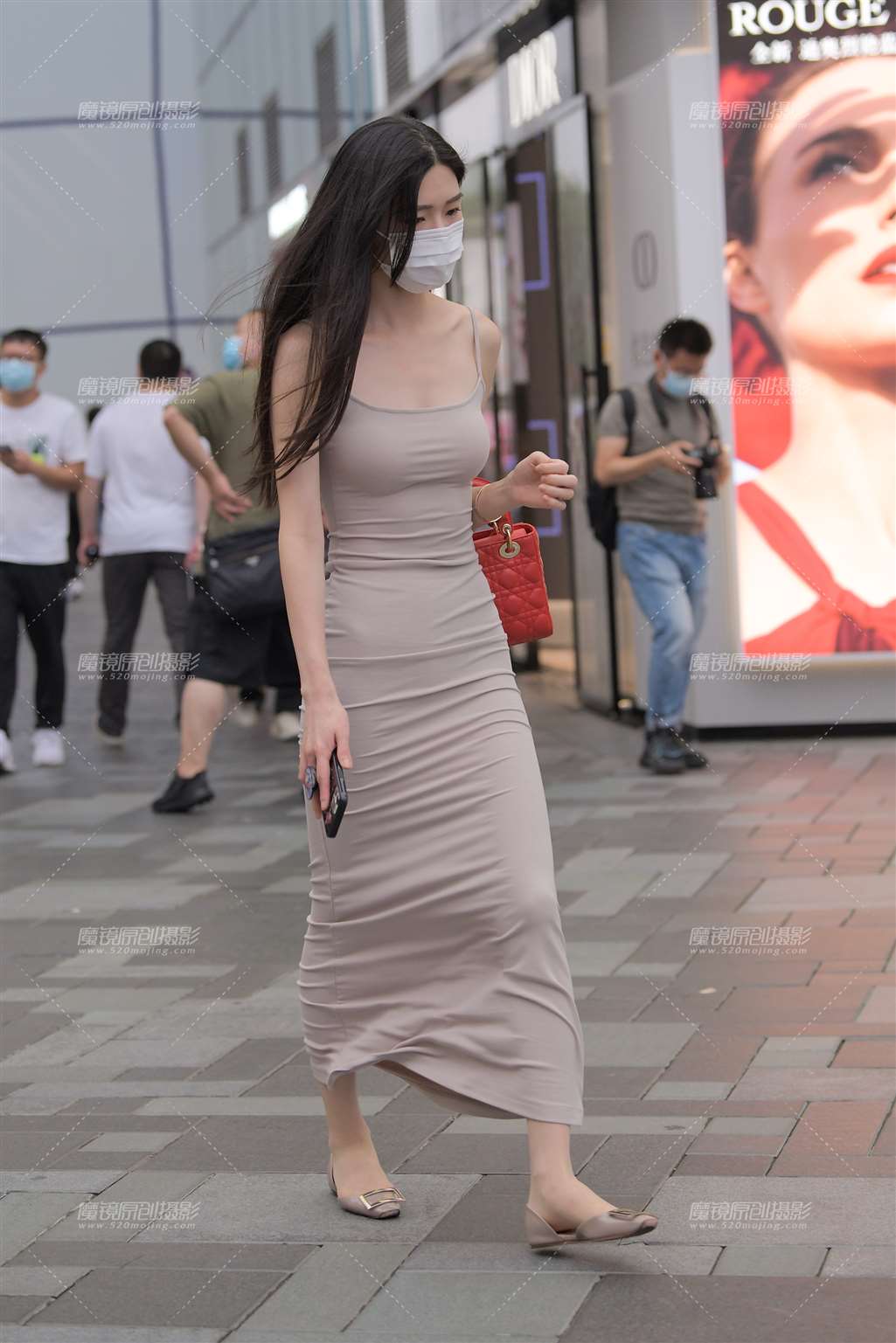 图片[5]-咖色包臀裙美女-街拍流行馆