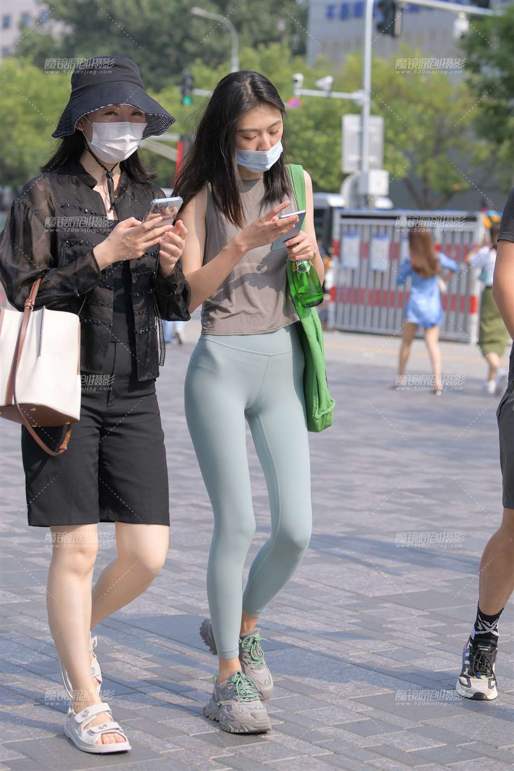 图片[1]-绿-街拍流行馆