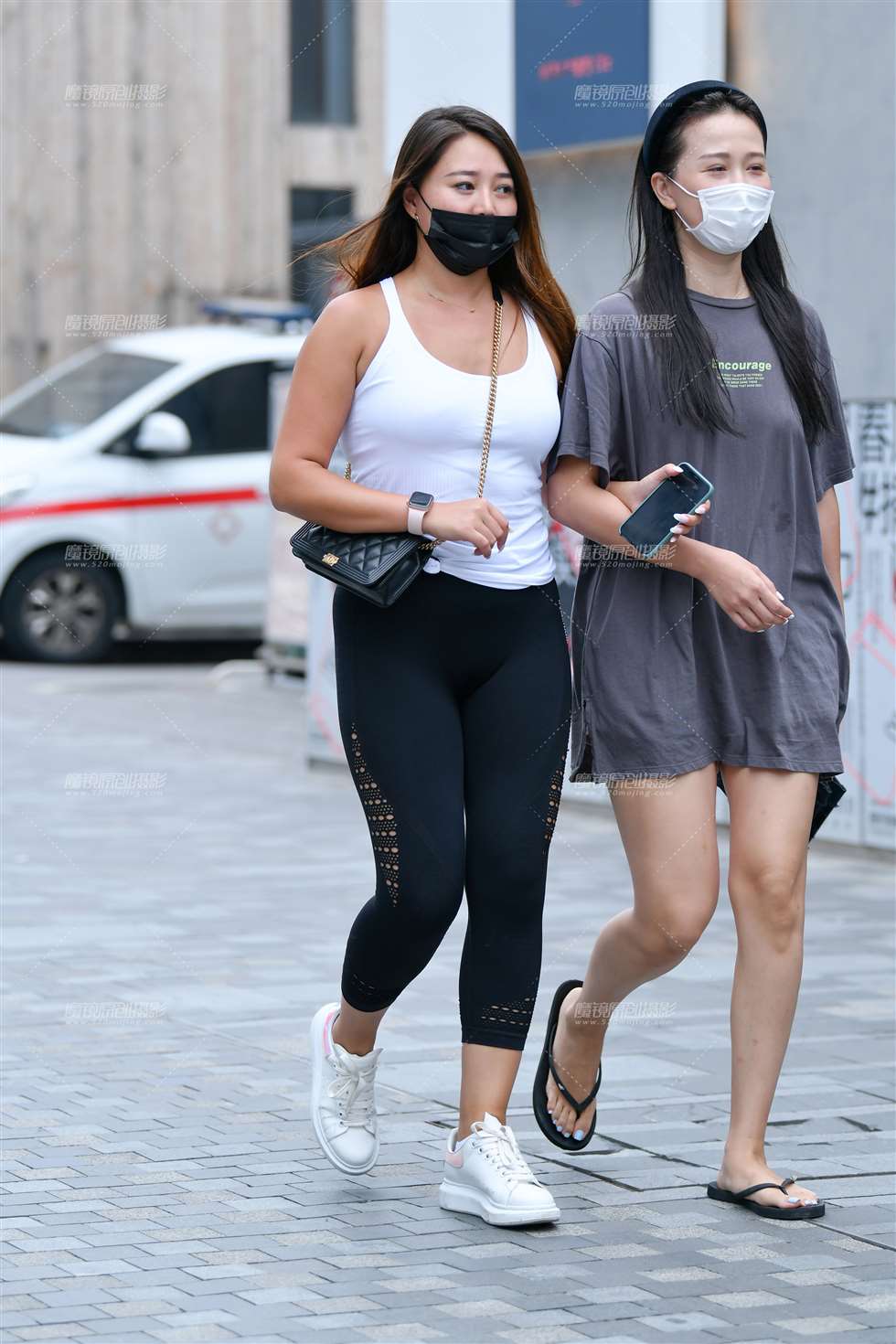 图片[3]-高兴紧身裤美女-街拍流行馆