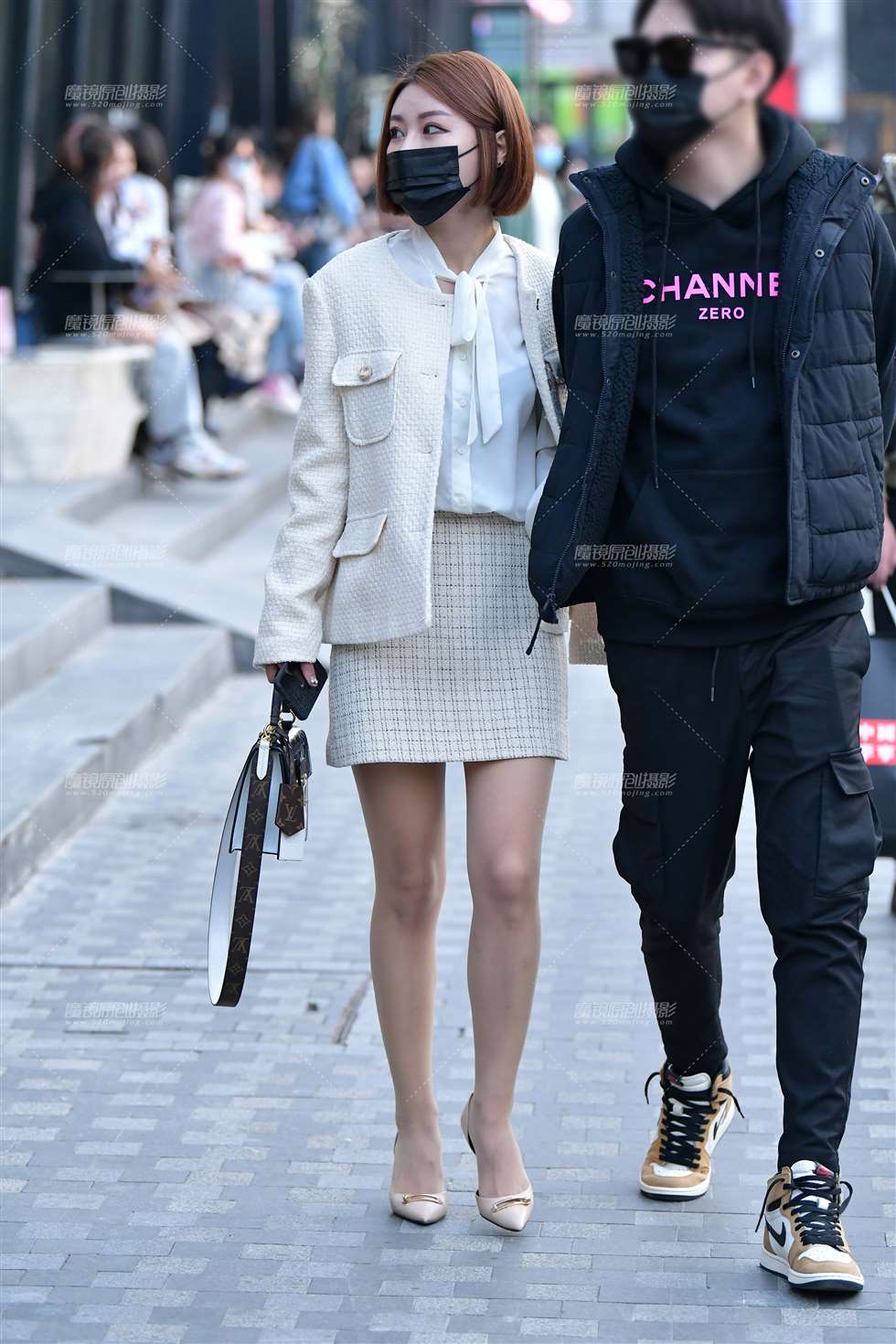 图片[5]-魅力知性短裙美女-街拍流行馆