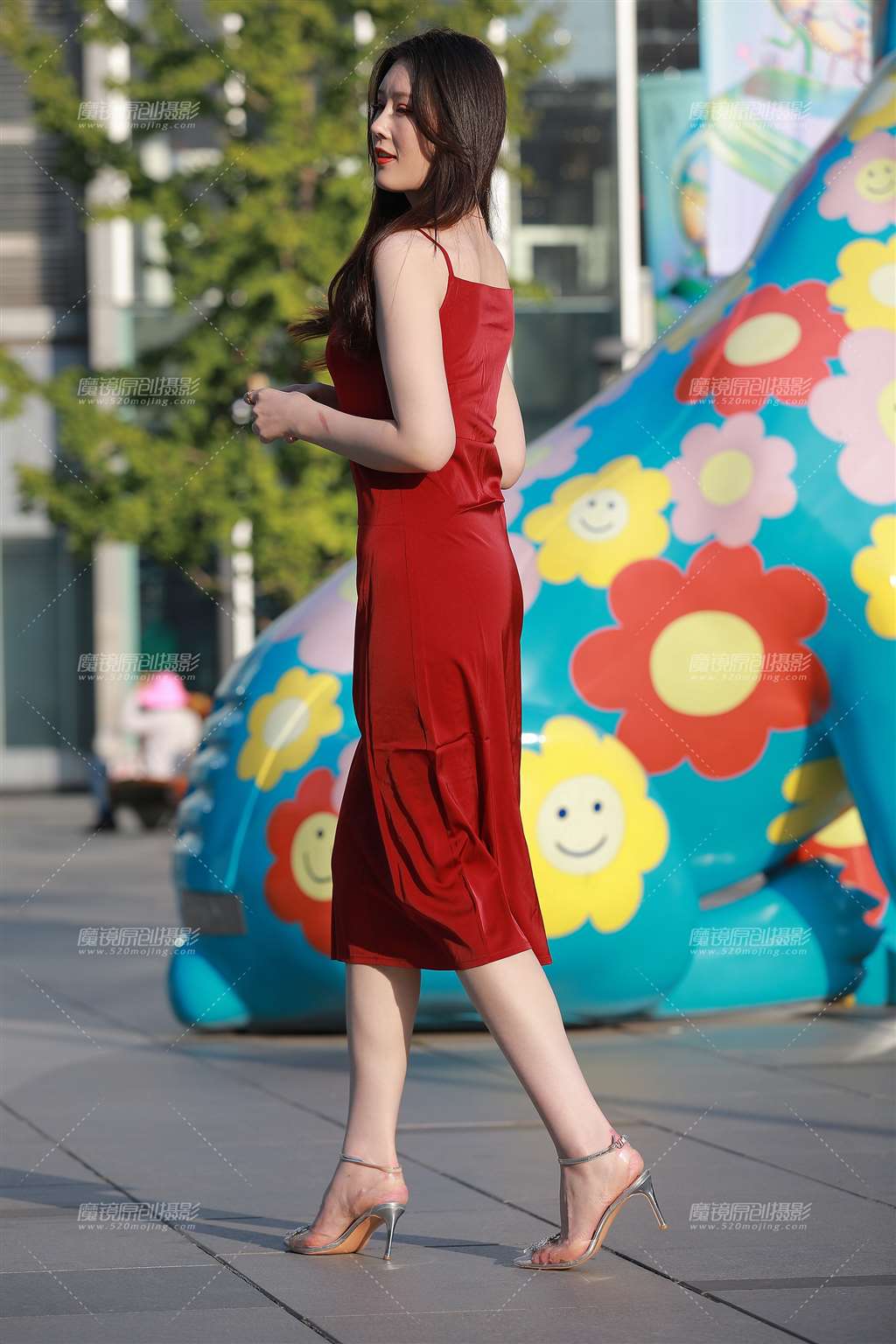 图片[3]-【玻璃街拍】高挑气质小姐姐-街拍流行馆