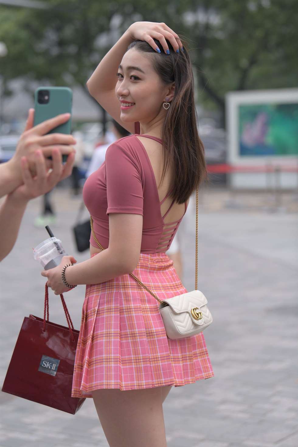 图片[5]-红石街拍作品性感短裙美女-街拍流行馆