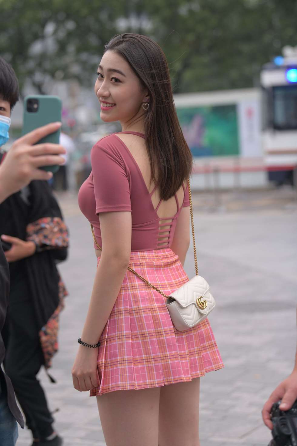 图片[4]-红石街拍作品性感短裙美女-街拍流行馆