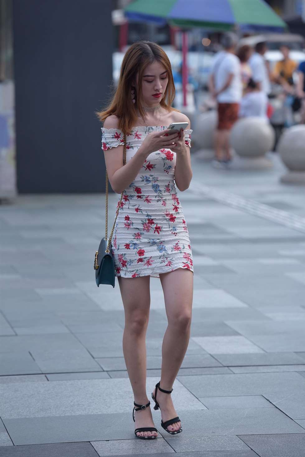 图片[4]-程生街拍作品包臀裙美少妇-街拍流行馆