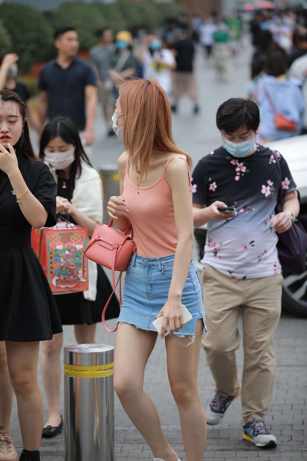 图片[5]-四九城嘎子街拍作品牛仔裙漂亮小姐姐-街拍流行馆