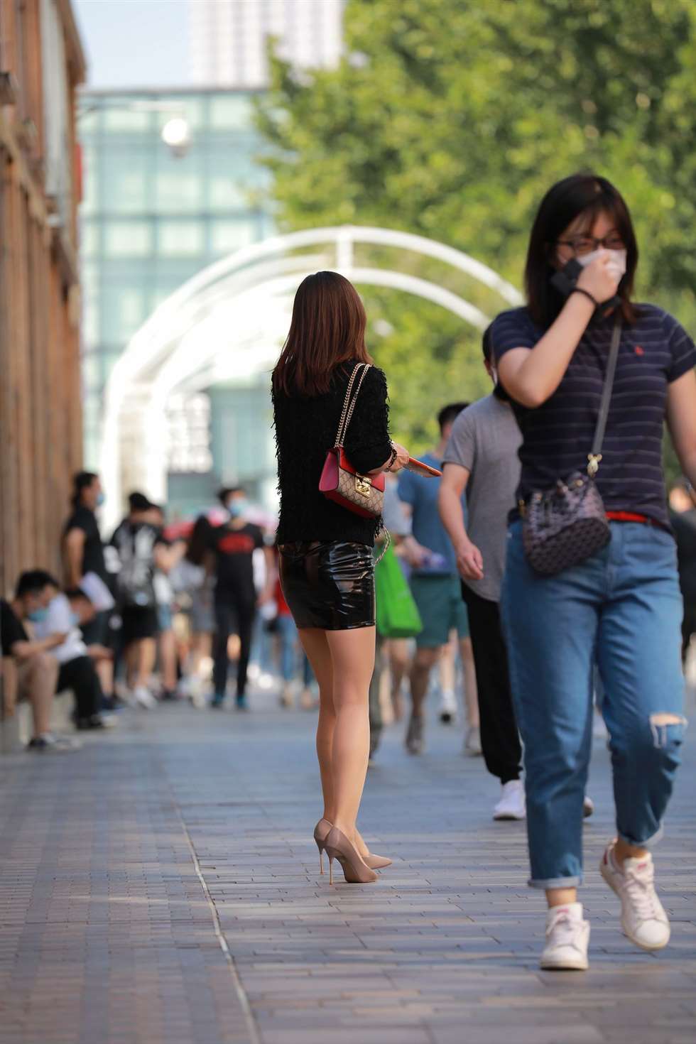 图片[5]-四九城嘎子街拍作品肉丝高跟少妇-街拍流行馆