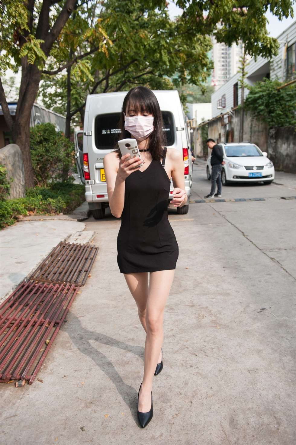 图片[2]-程生街拍作品高跟鞋吊带裙肉丝美女-街拍流行馆