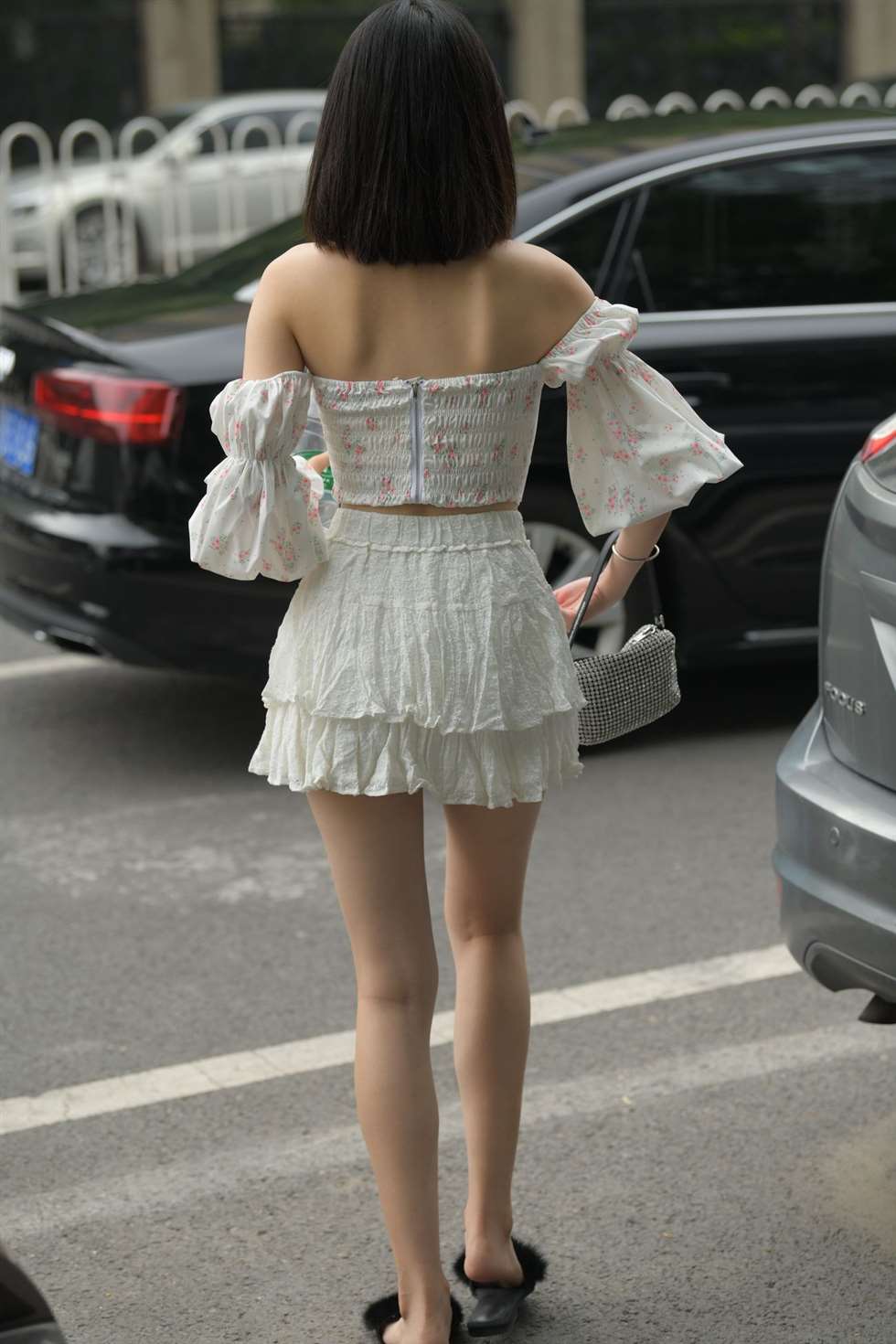 图片[4]-一始街拍作品白裙女孩-街拍流行馆