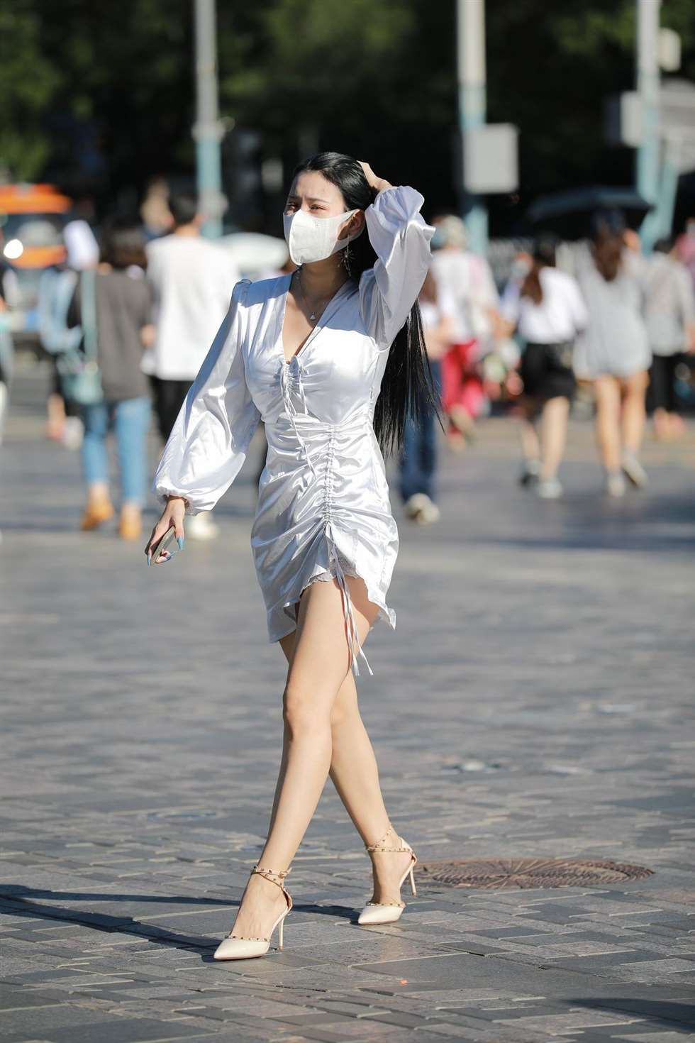 图片[4]-四九城嘎子街拍作品长腿高跟女闺蜜-街拍流行馆
