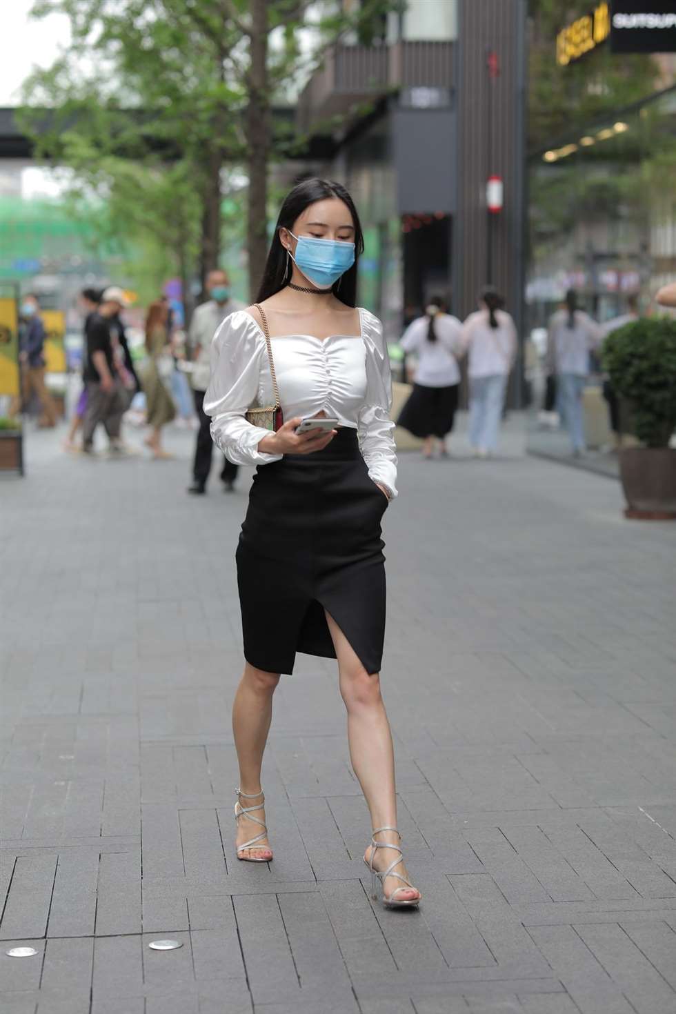 图片[3]-凯恩街拍作品气质绝佳的小姐姐-街拍流行馆