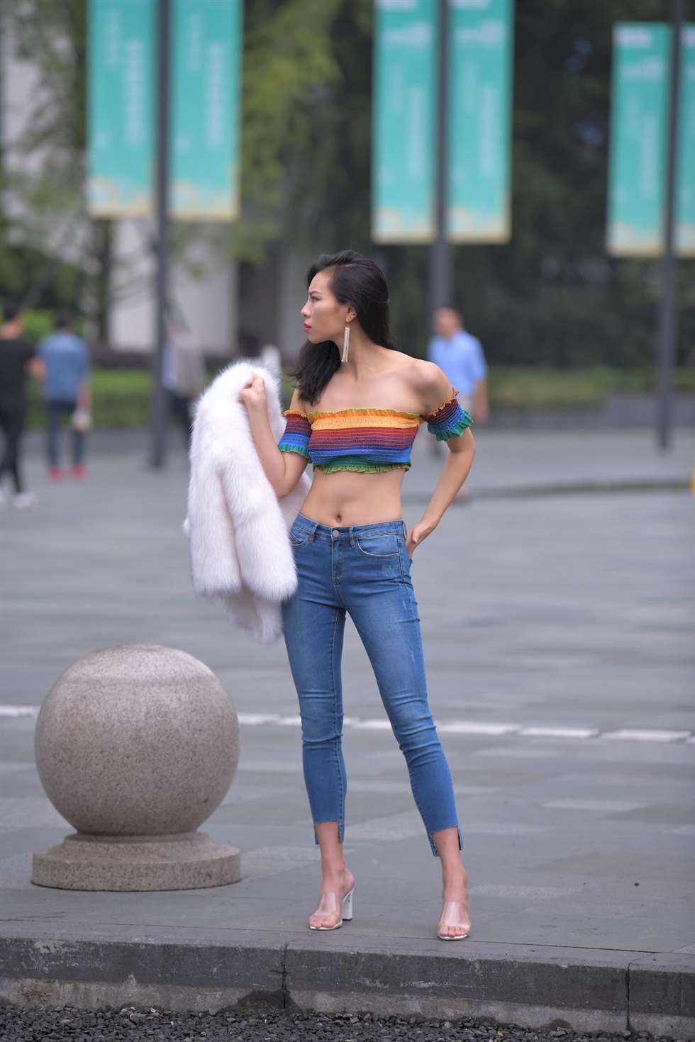 图片[4]-[街拍精选]魂魂模拍作品翘臀紧牛（购图）-街拍流行馆