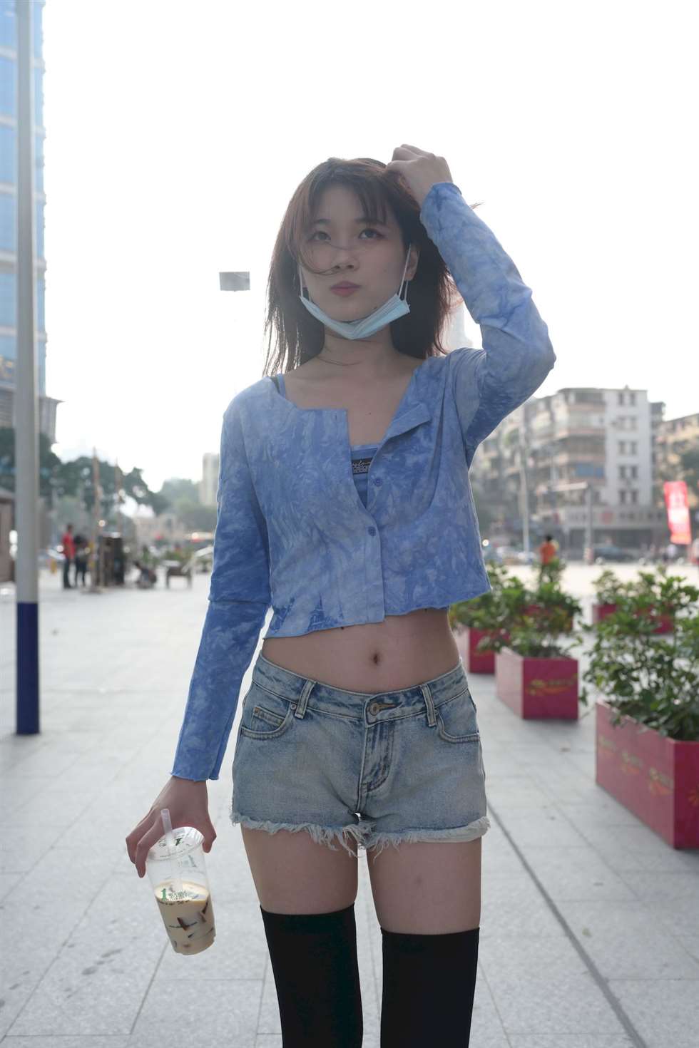 图片[5]-程生街拍长筒袜女孩-街拍流行馆
